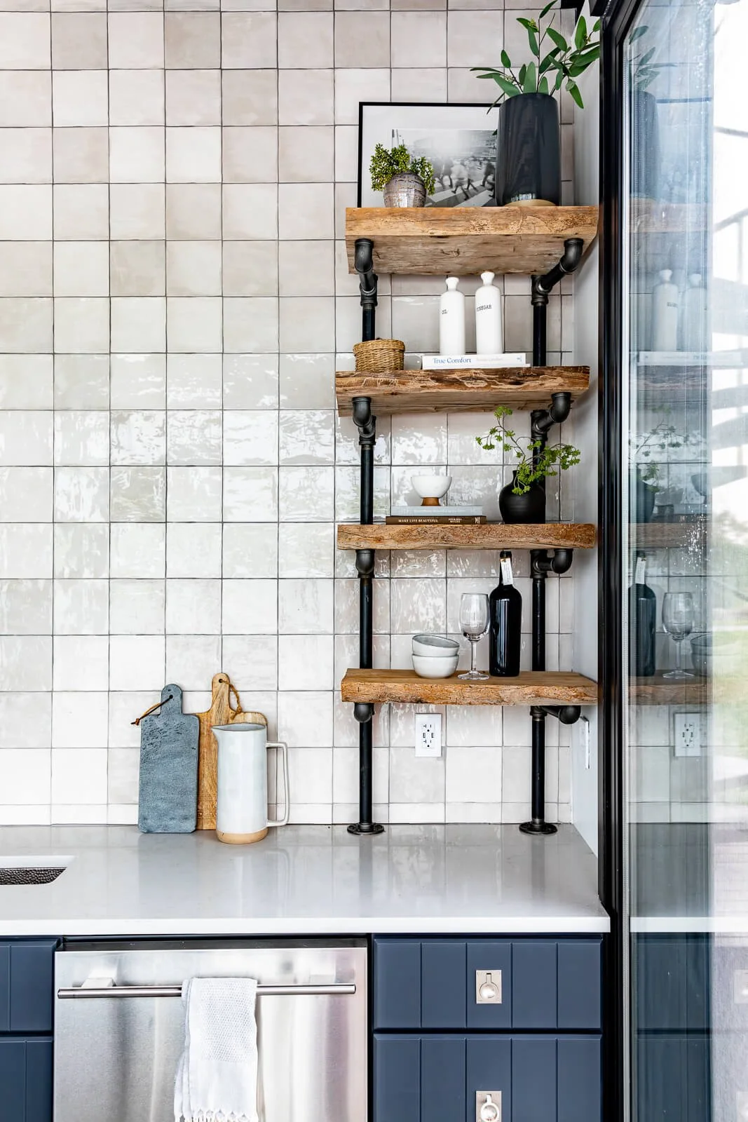 N⁰.10 — Design Link INTERIORS