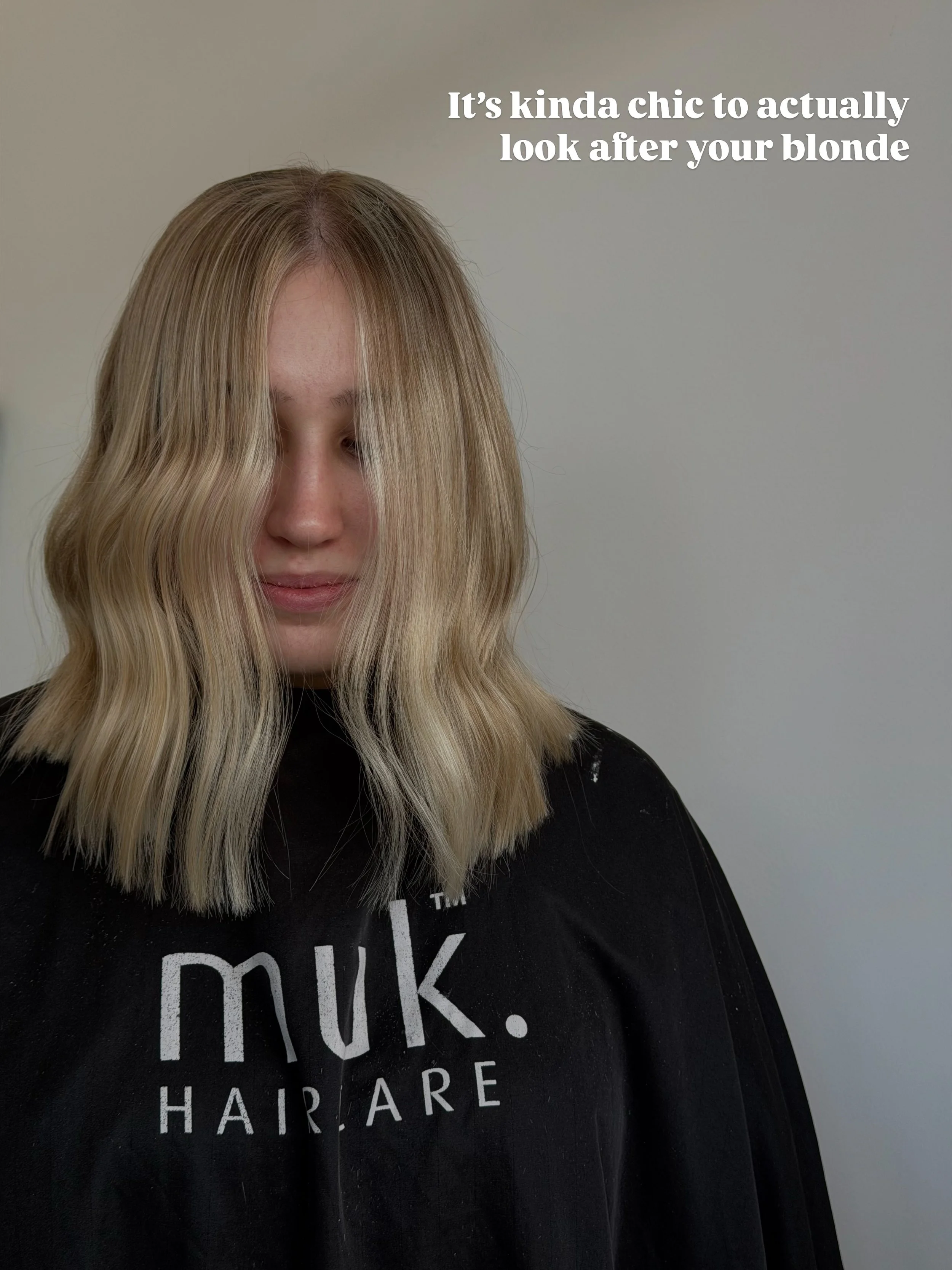 It&rsquo;s kinda chic to&hellip; 🤍 Tap through and tell us which one you needed to hear today.

#LilyMeRed #ItsKindaChicTo #GoldCoastHair #ipswichqldhair