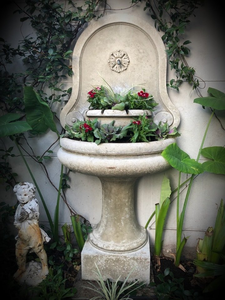 Courtyard at Lafitte Hotel and Bar New Orleans