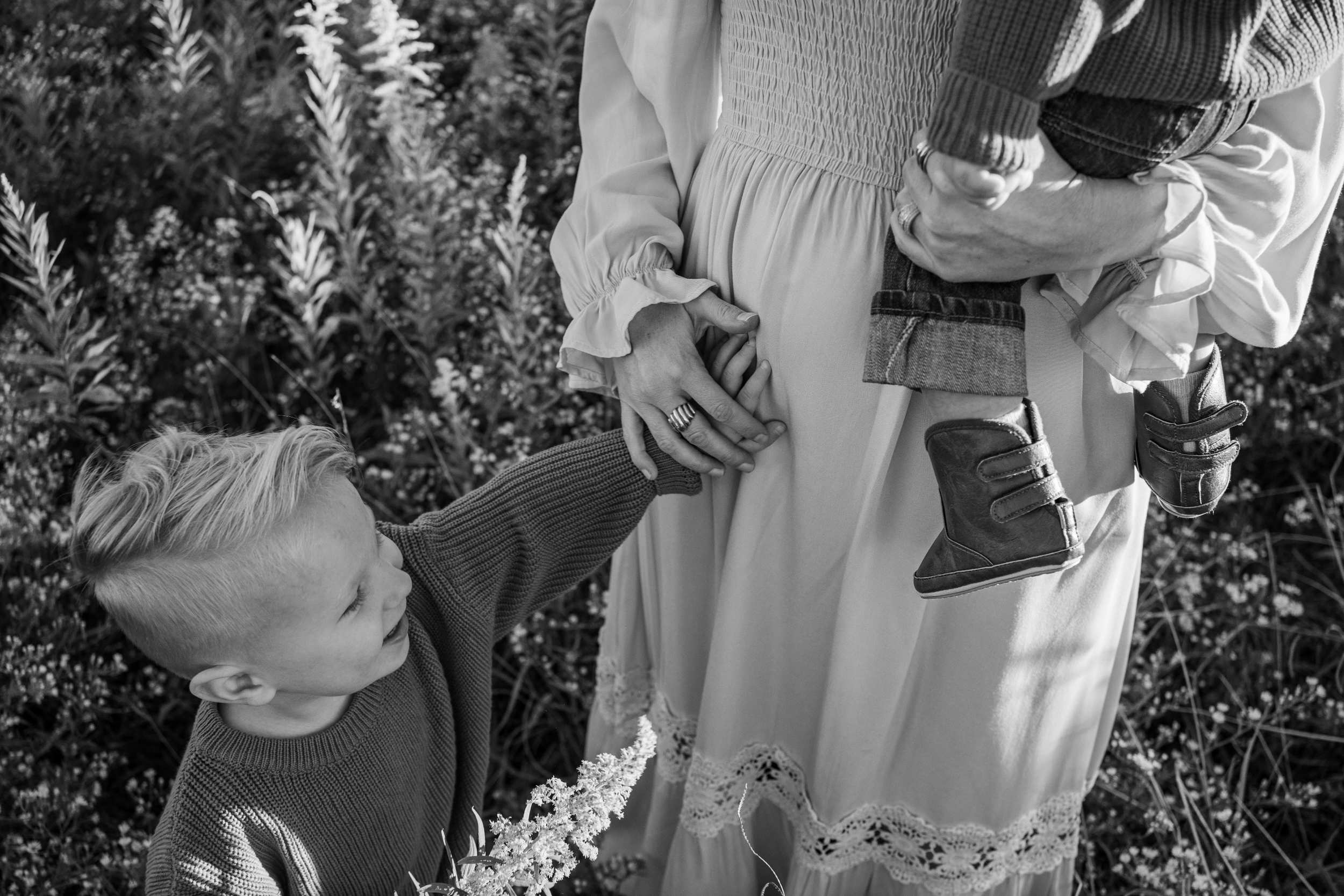 Anna Garvey Maternity Pregnancy Announcement Session Charlotte NC.png