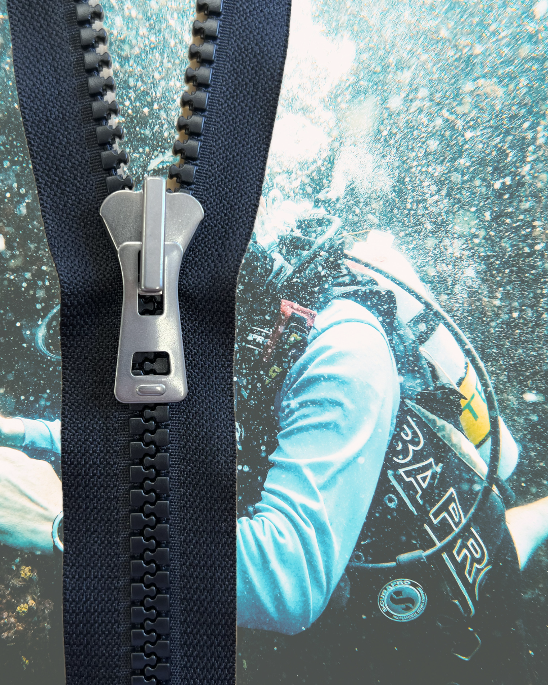 Molded Zipper with Stainless Steel Slider