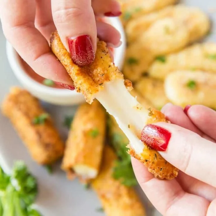 MOZZARELLA STICKS