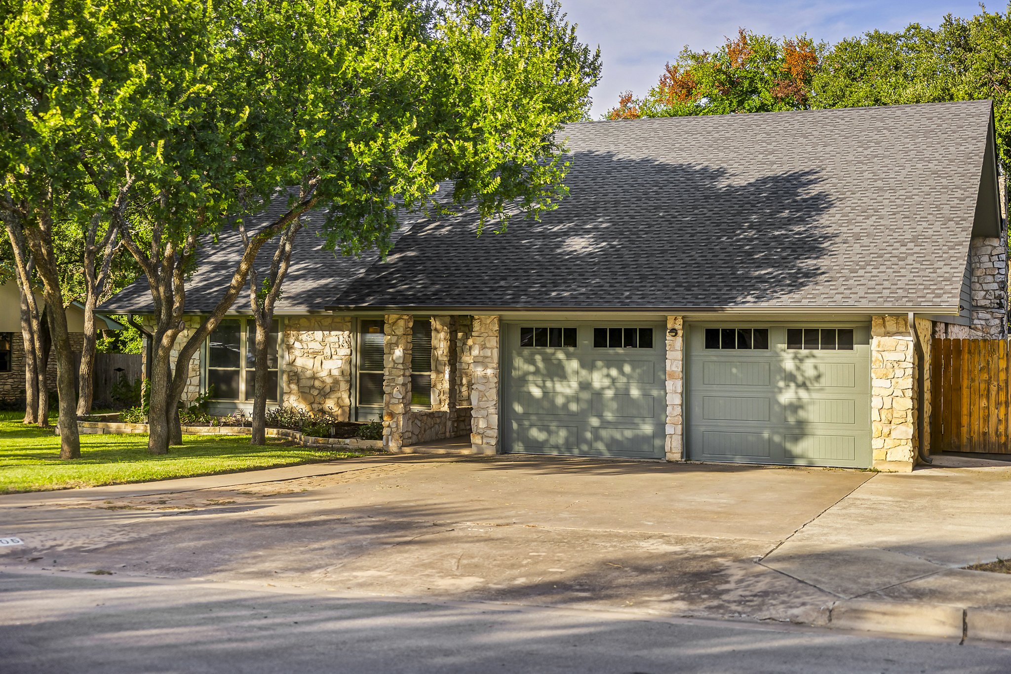 2-web-or-mls-24-5325.jpg