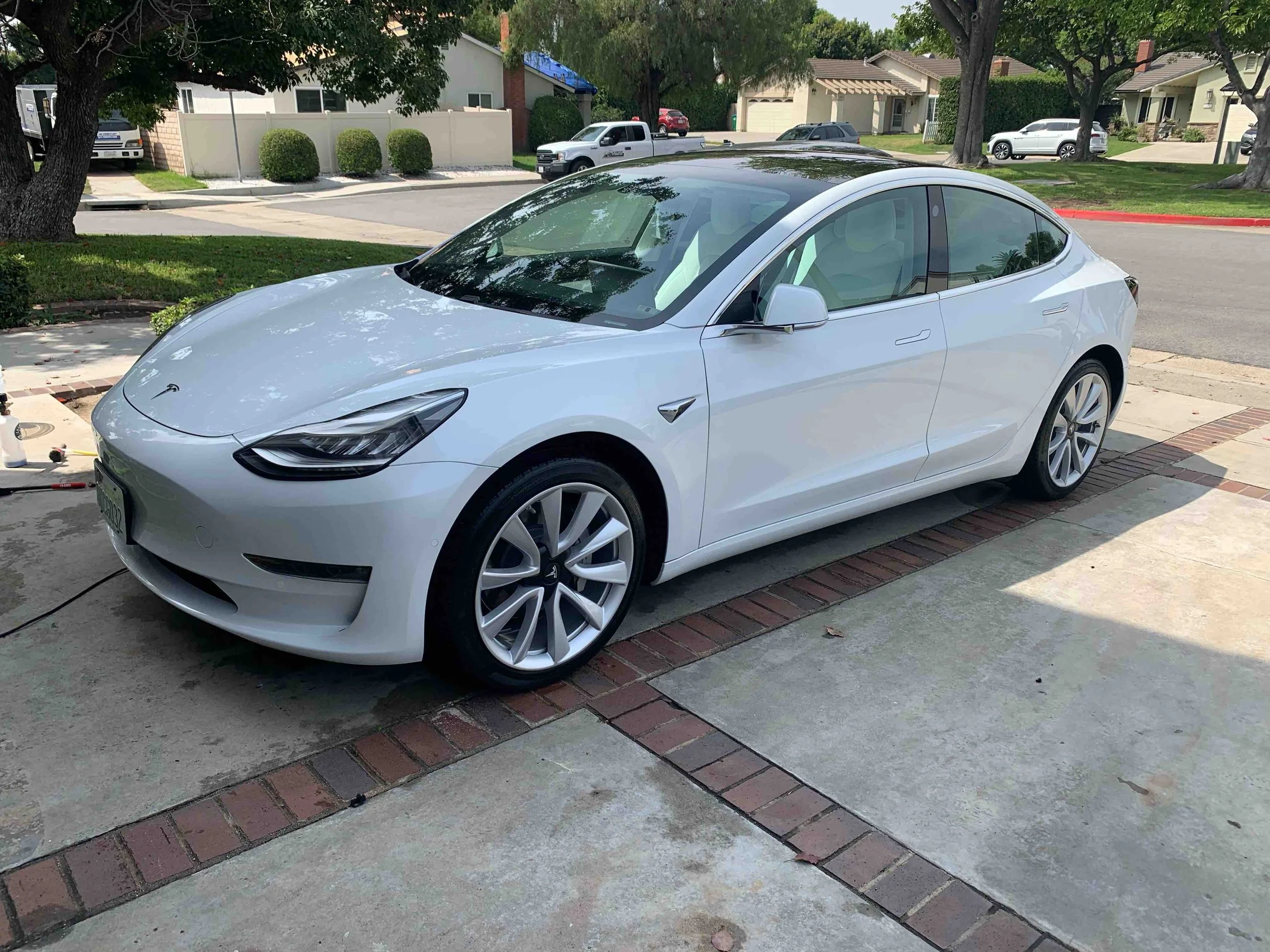 Tesla Model 3, White, Complete Detail 2.jpg