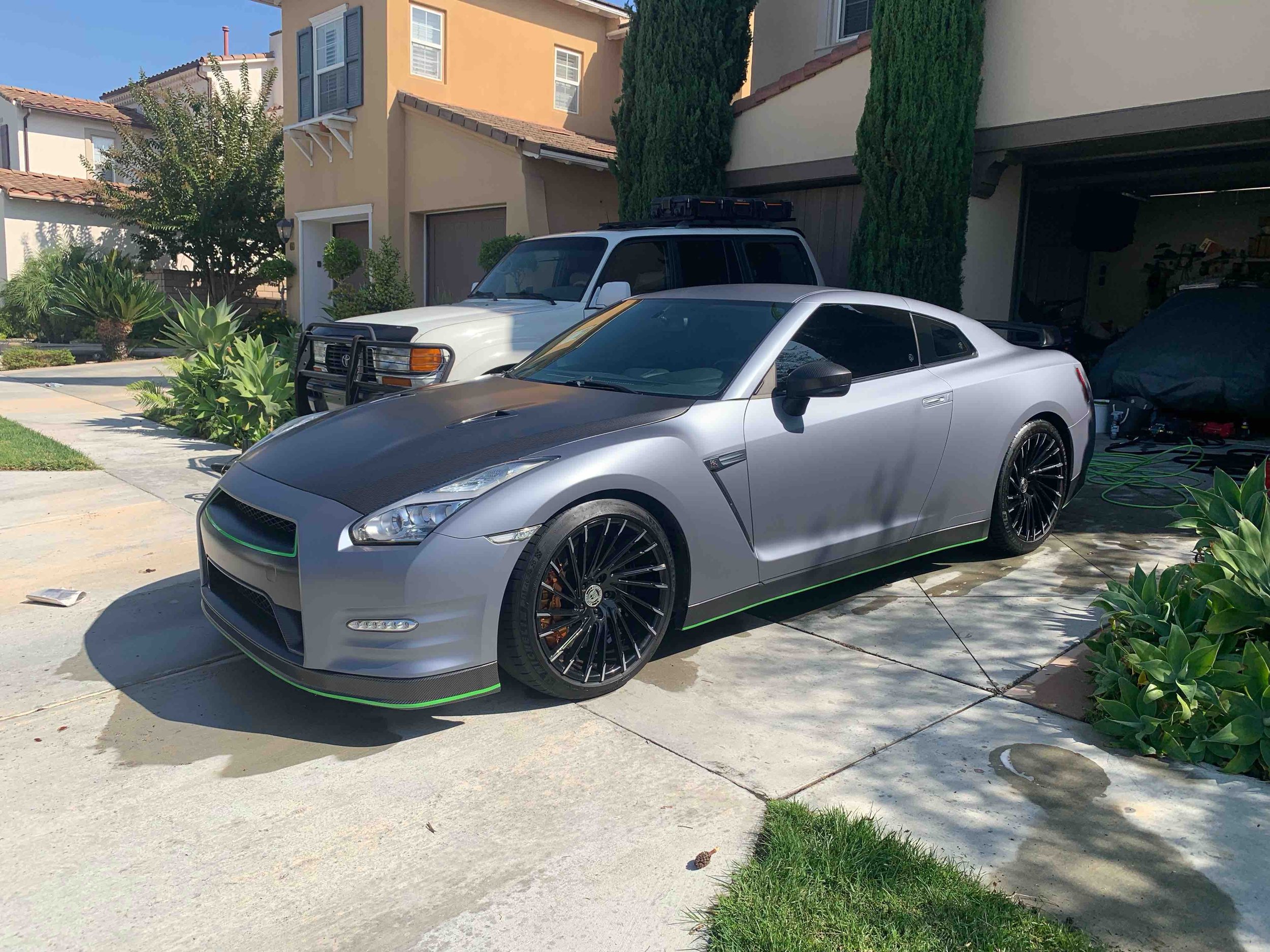 Nissan GTR Detail 2.jpg