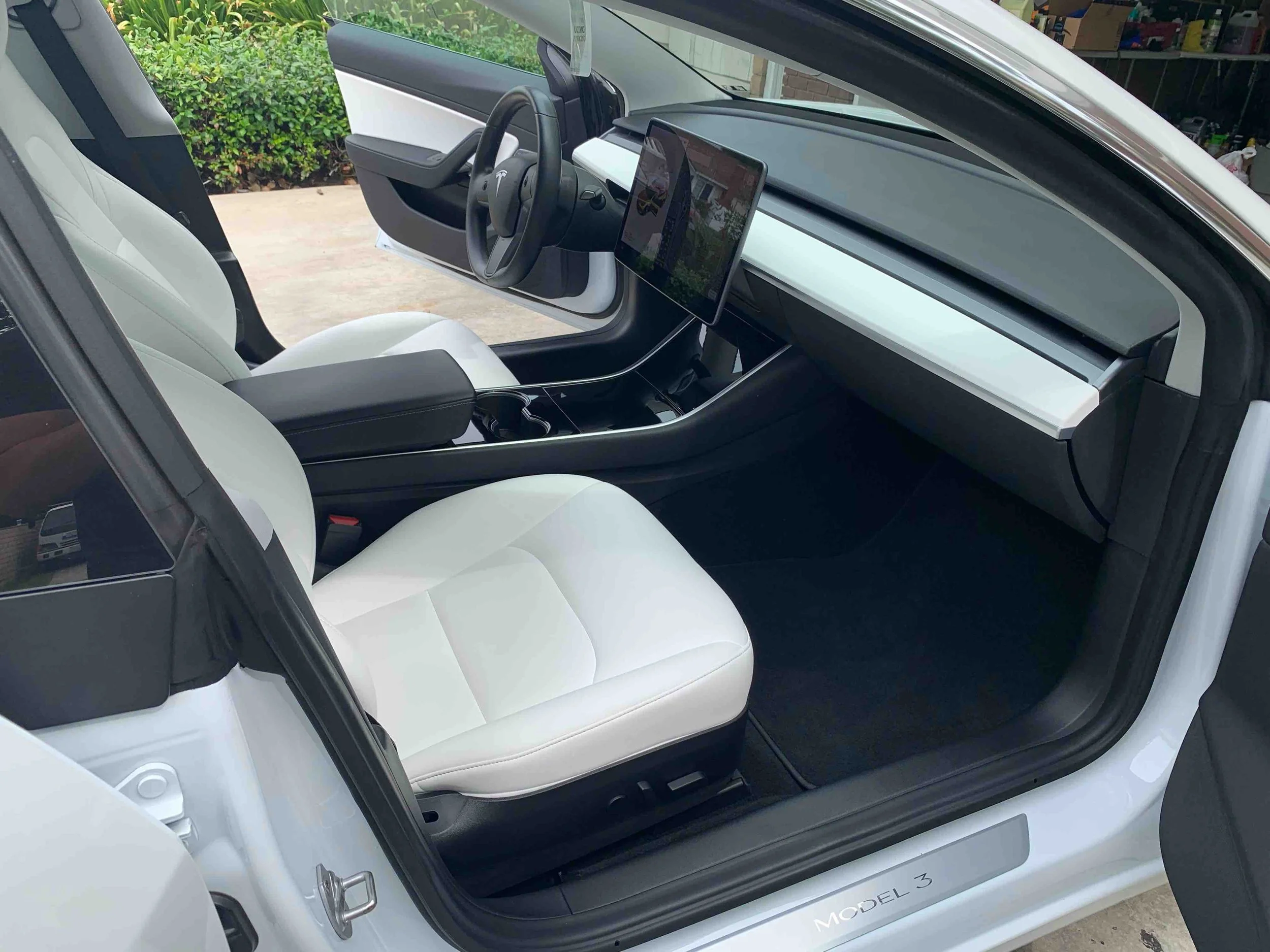 Tesla Model 3, Interior Detail.jpg
