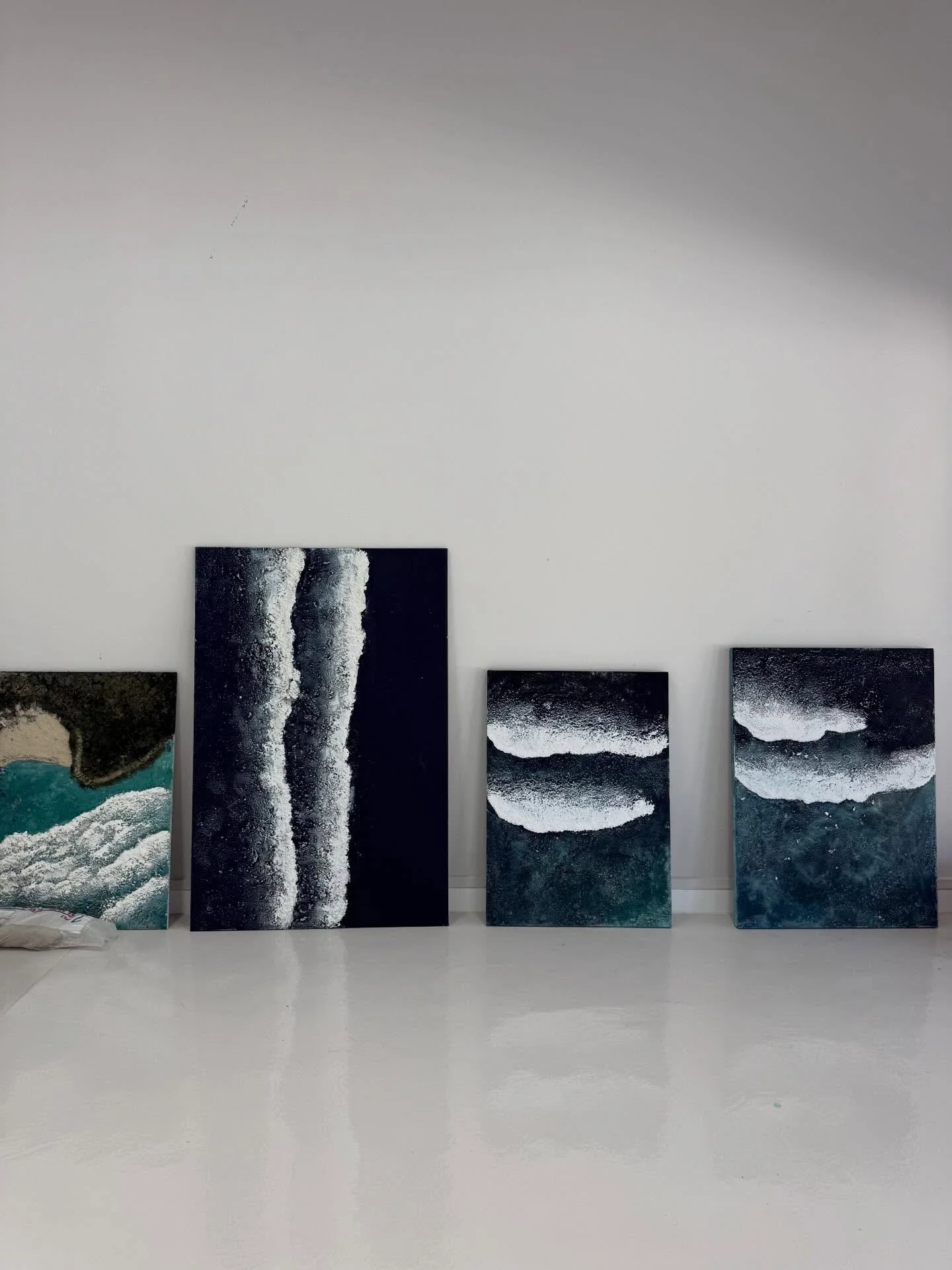 New one 

#painting #wave #wavepainting