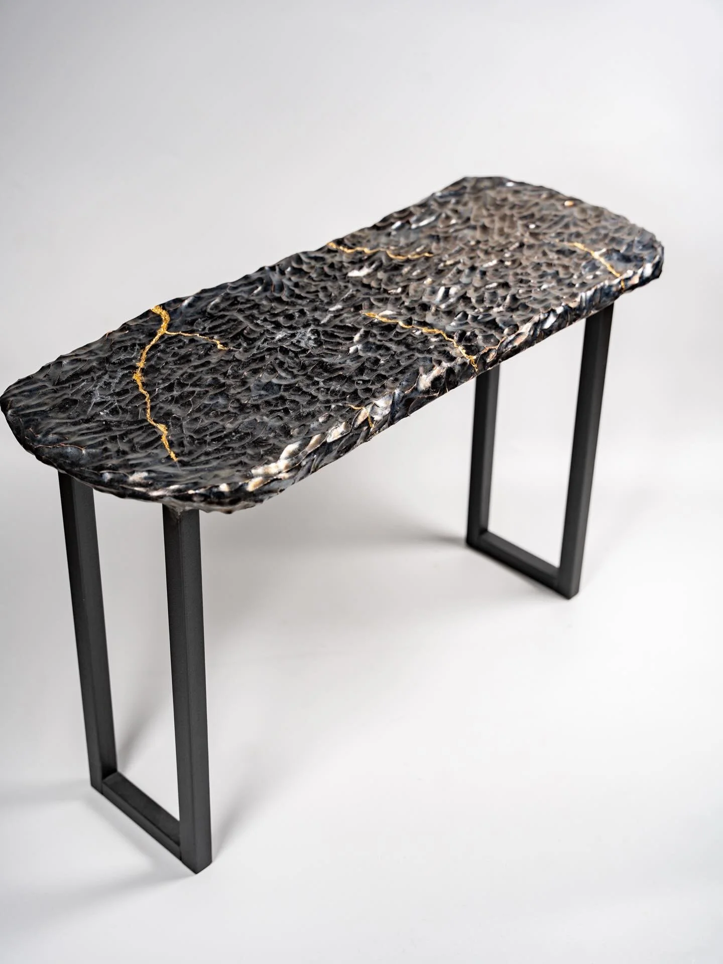 2024, Tabouret, C&eacute;ramique et acier 

#designceramics #designaddict #ceramic