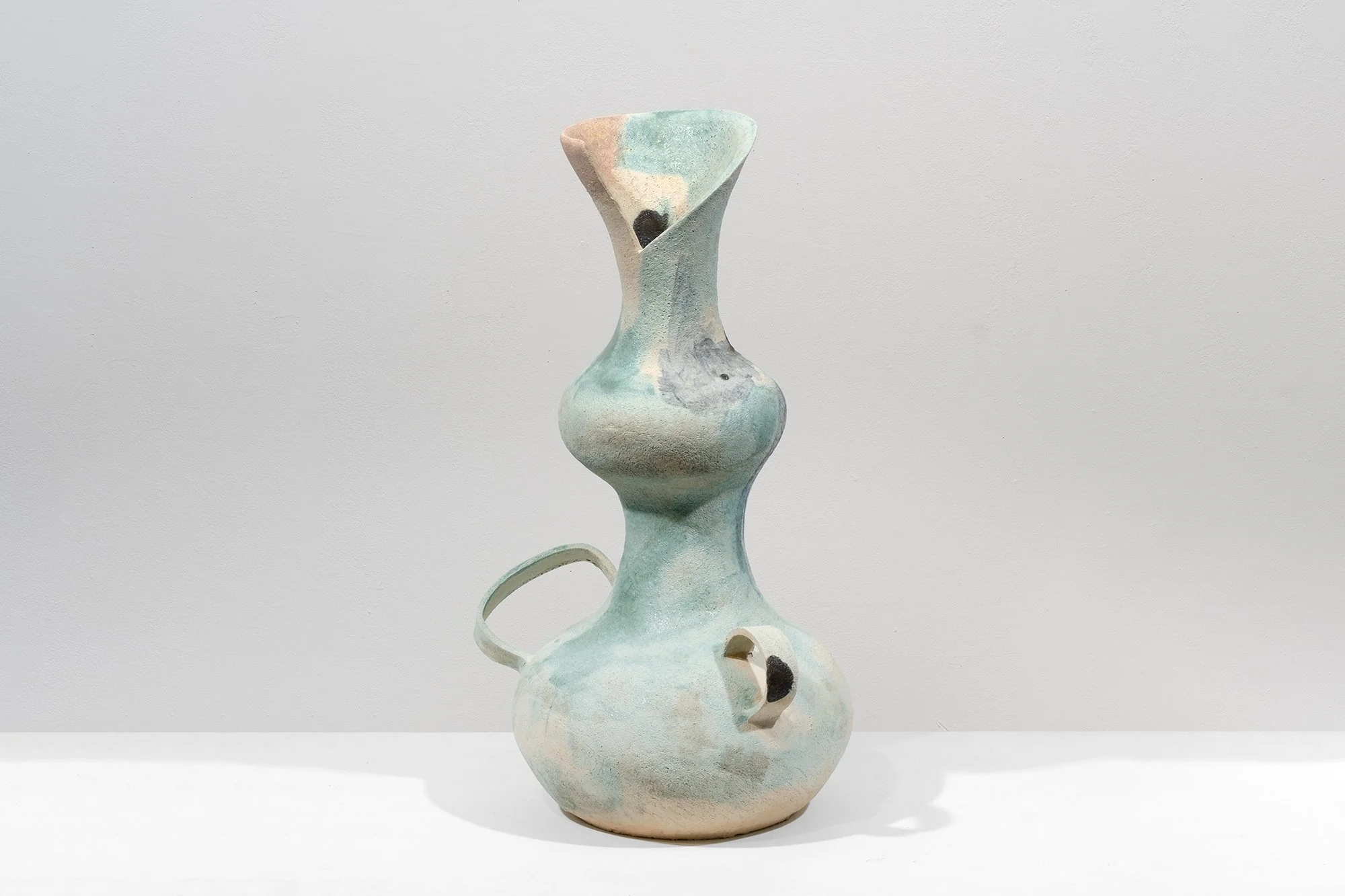 UNTITLED / 2025 / GLAZED STONEWARE 