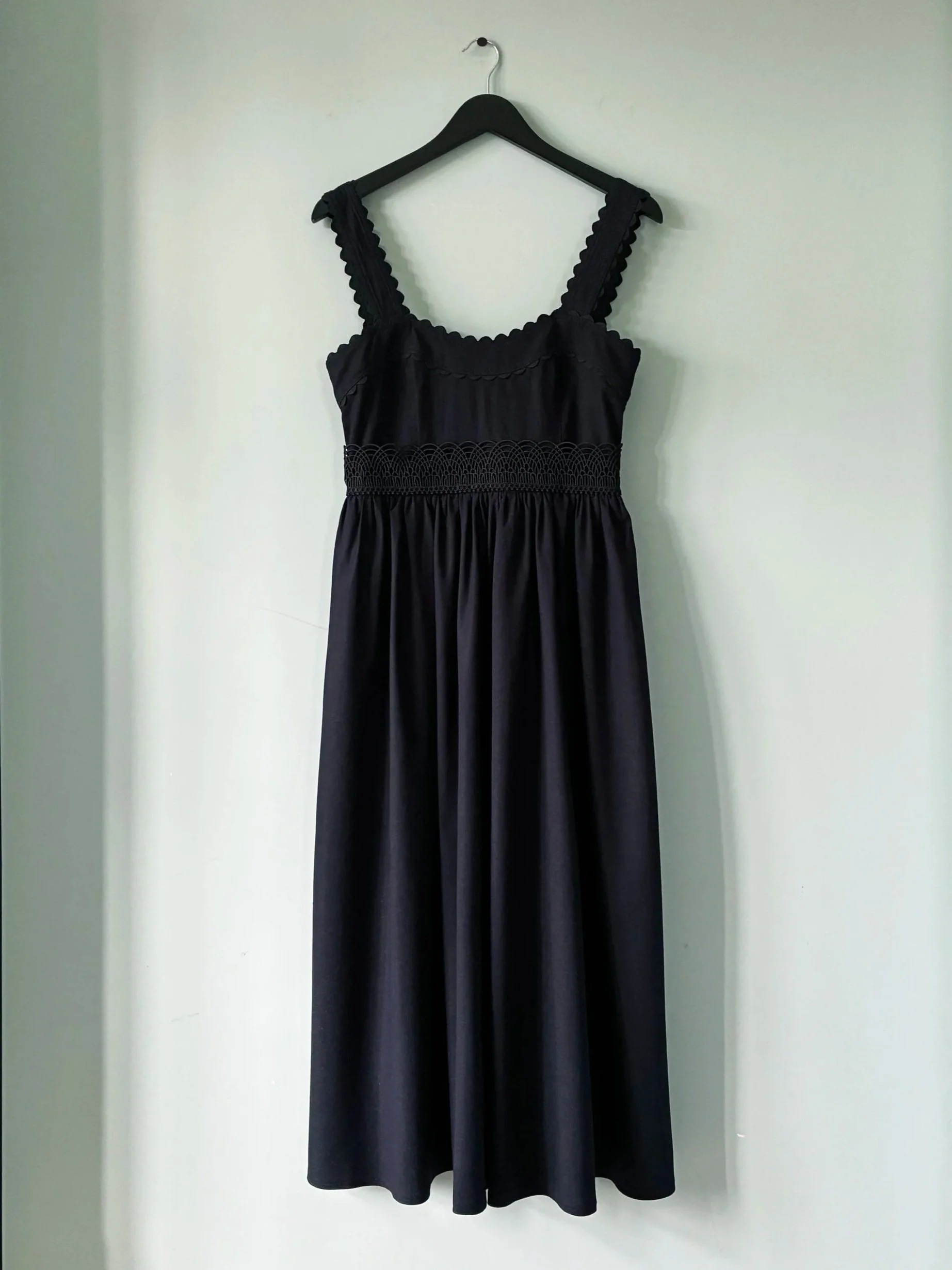 navy+dress+front.jpg