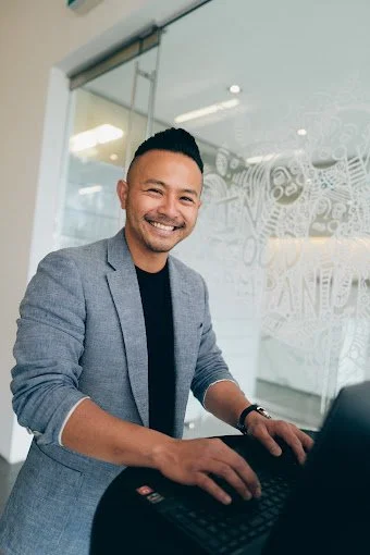 Headshot - Eddie Zhang - Zhamatix Consulting.jpg