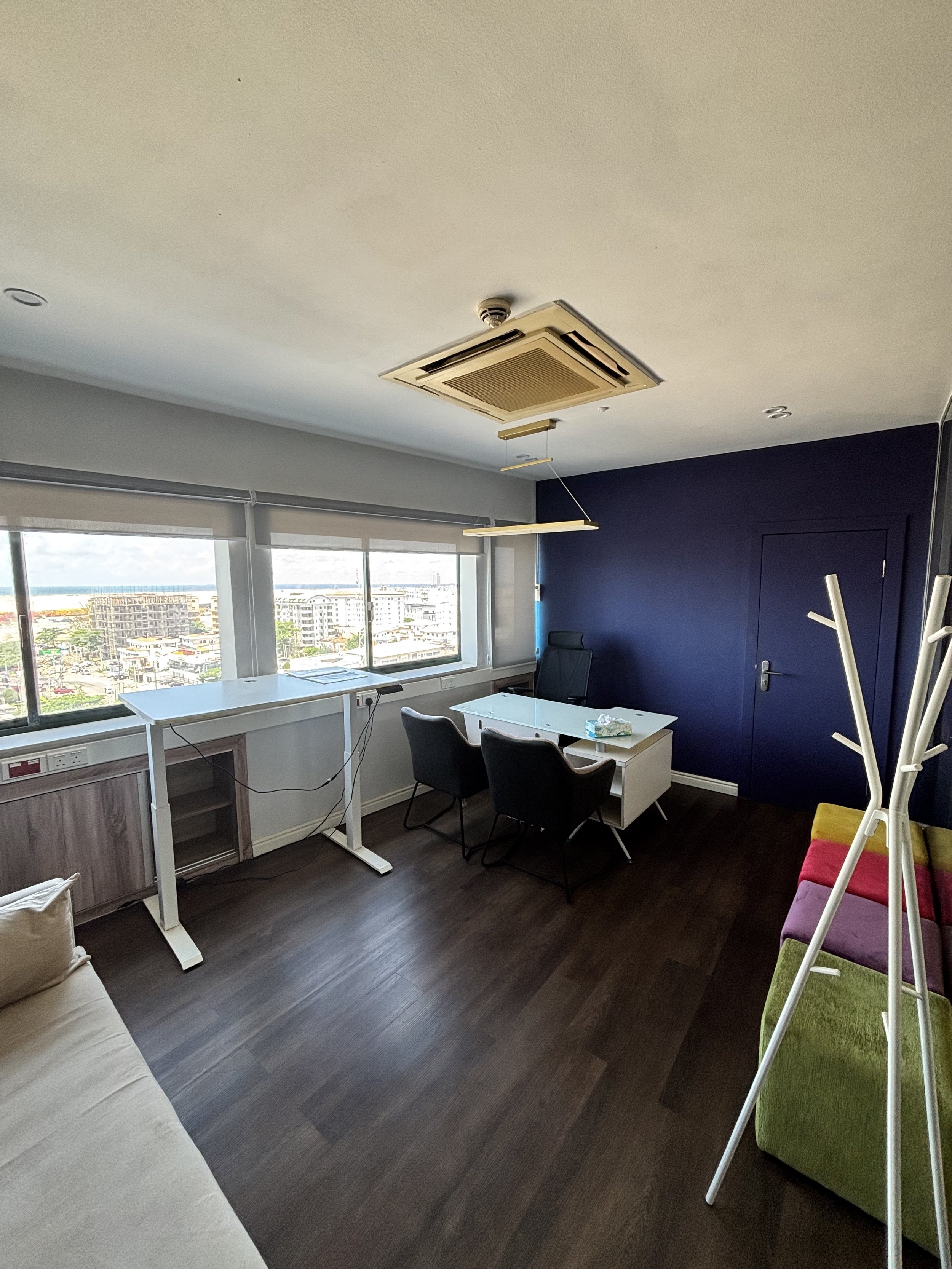 Office Space for Rent – 220sqm
