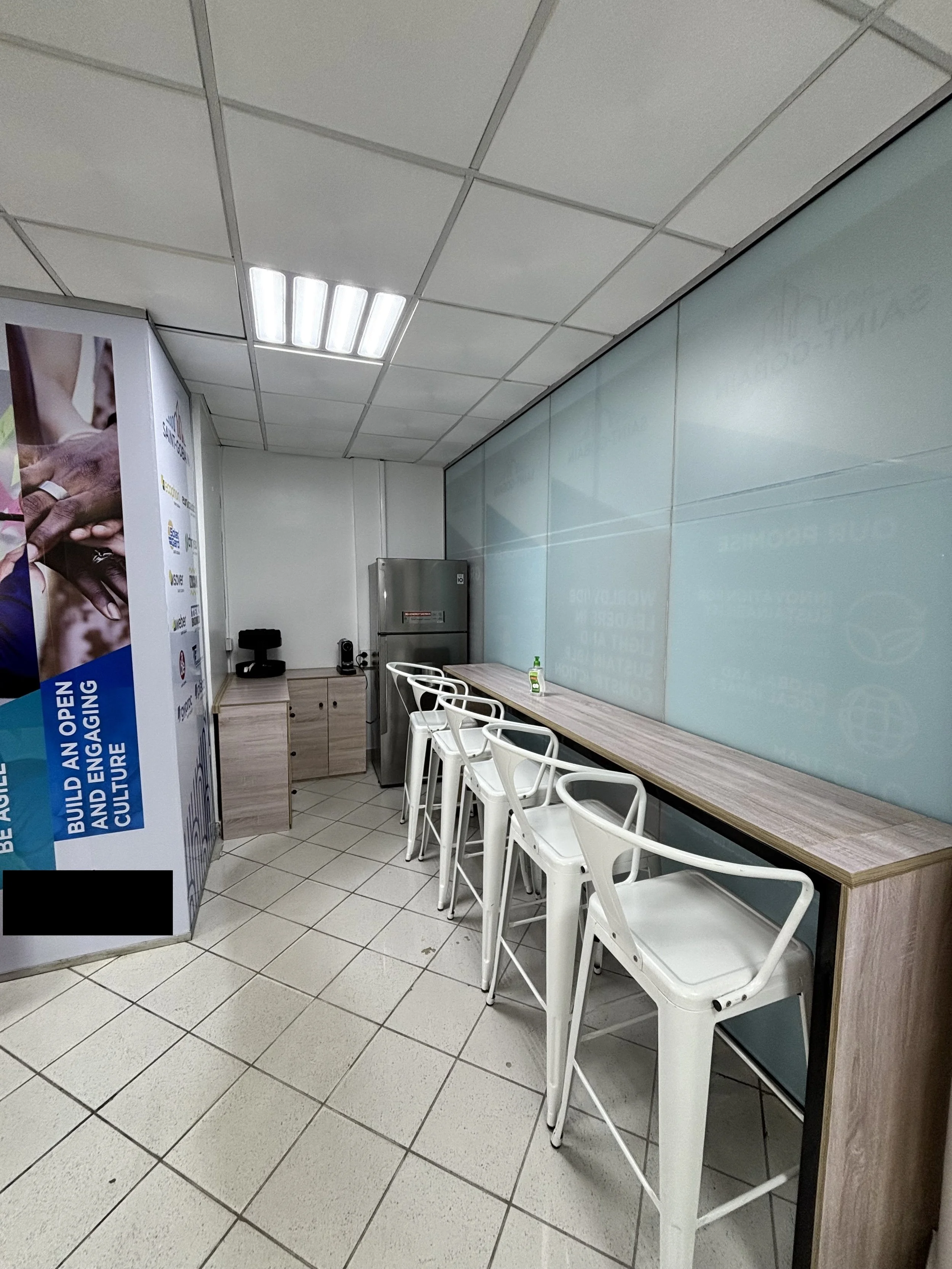 7th Floor Office Space for RENT