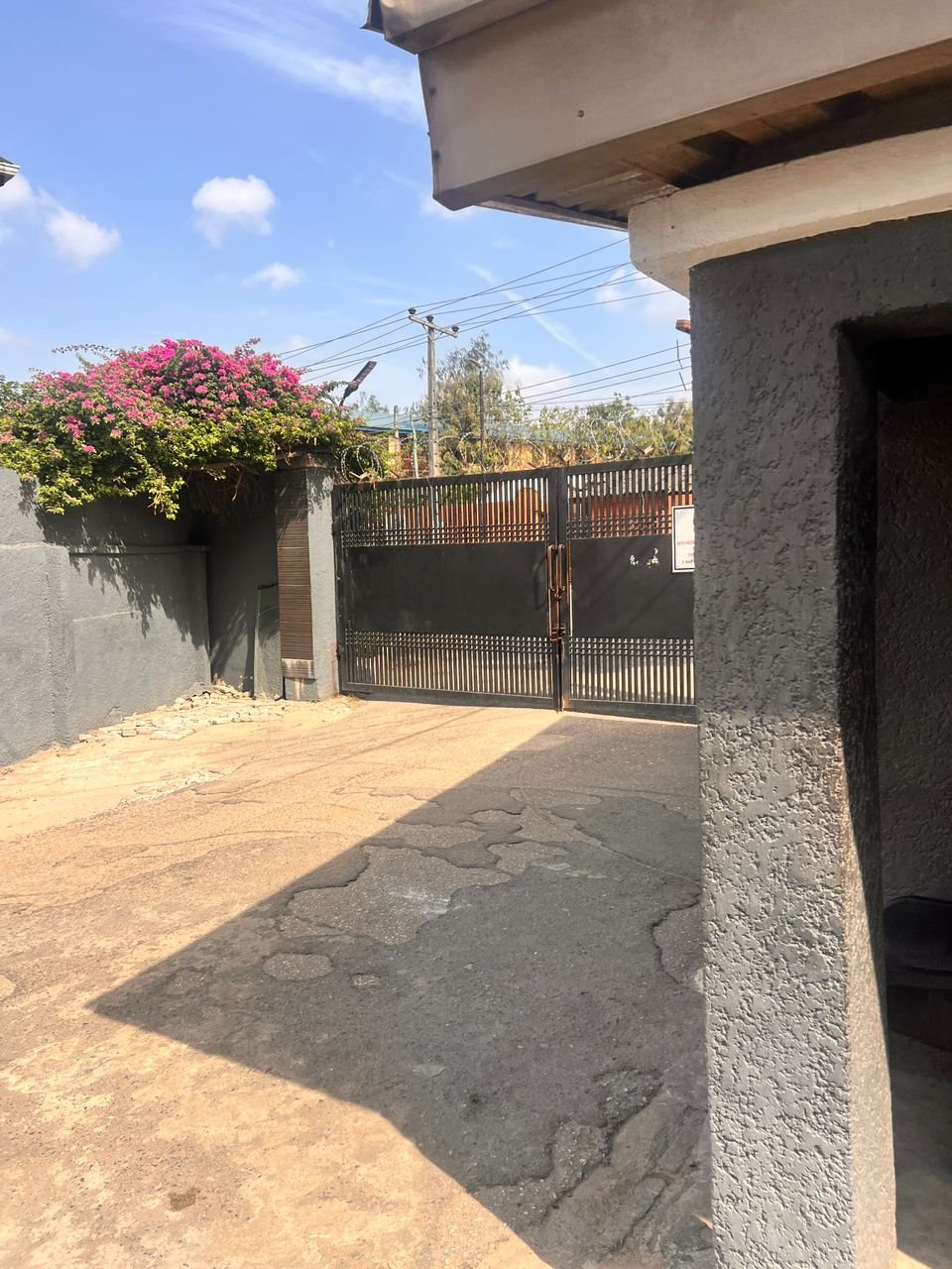 3 Bedroom Ground Floor Apartment for Rent at Maryland