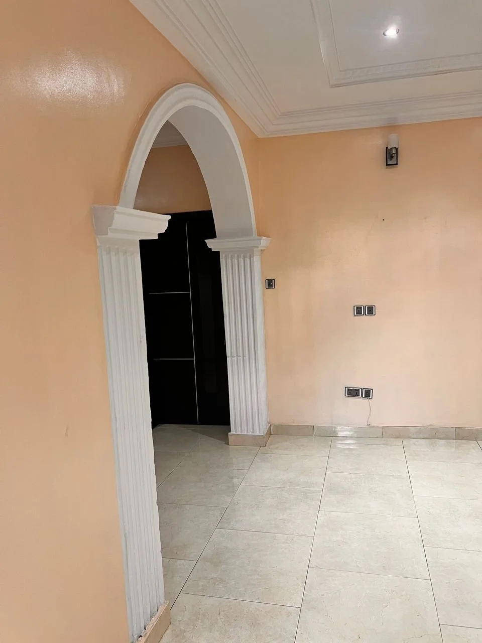 3 Bedroom Ground Floor Apartment for Rent at Maryland