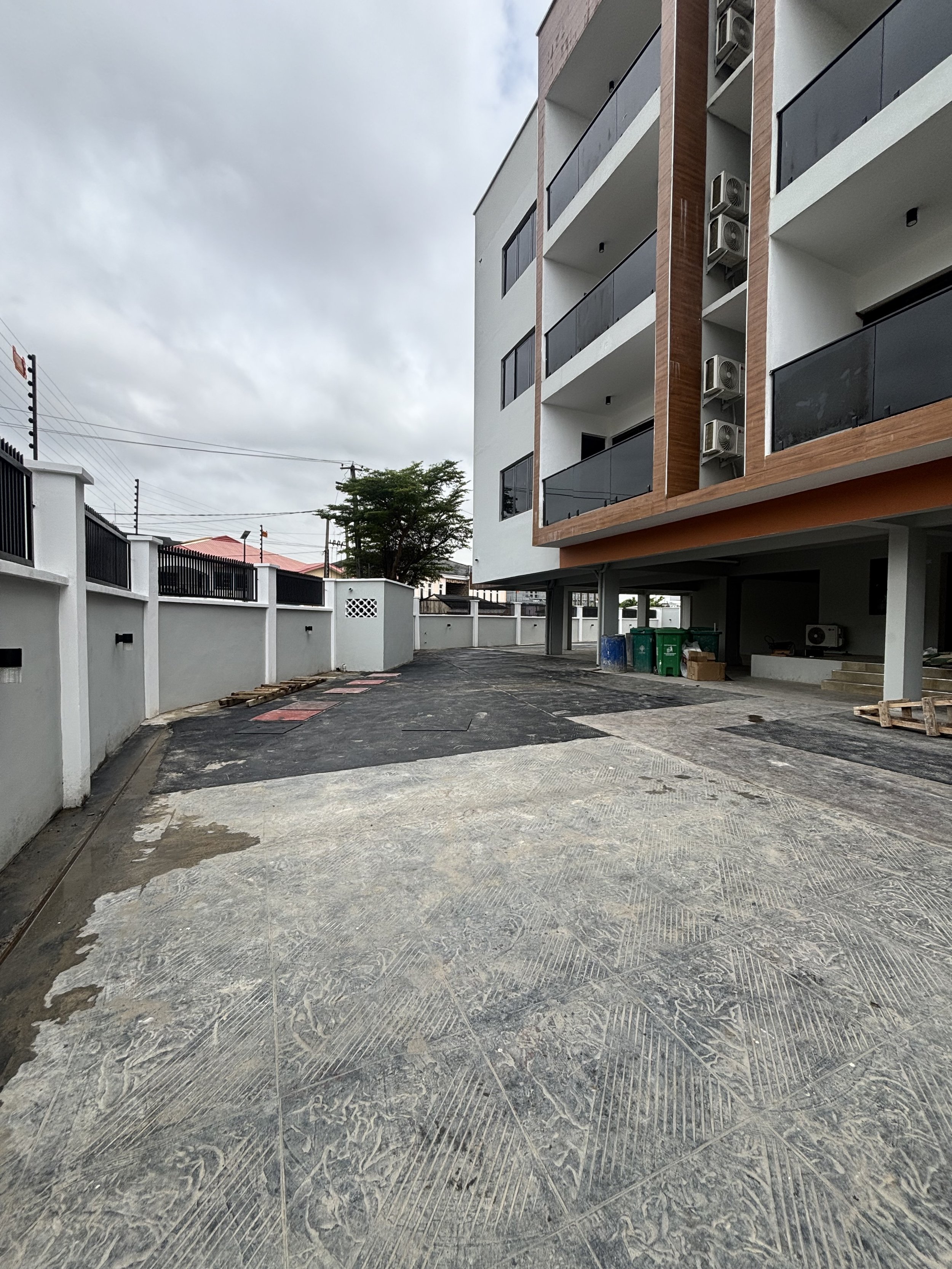 3 Bedroom Apartments With Bq for Sale at Lekki Phase 1
