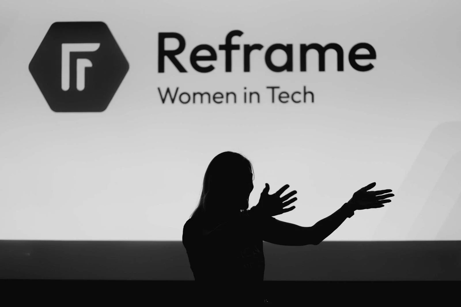 Conference &amp; Event Photography – Empower Women in Tech