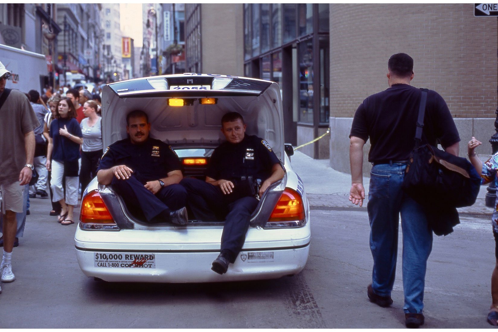  9/11 NYPD leaving Ground Zero 