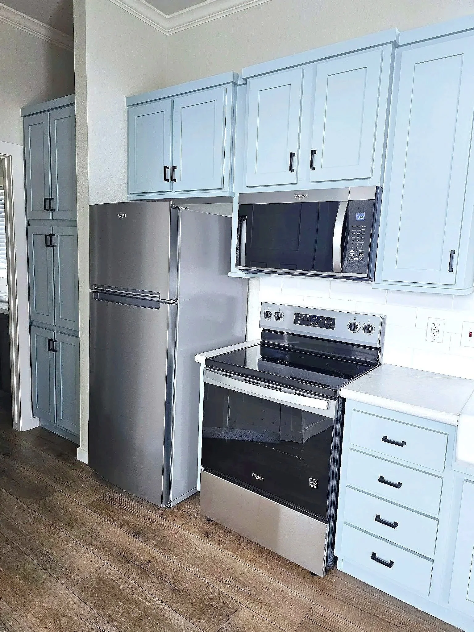 Kitchen/Pantry