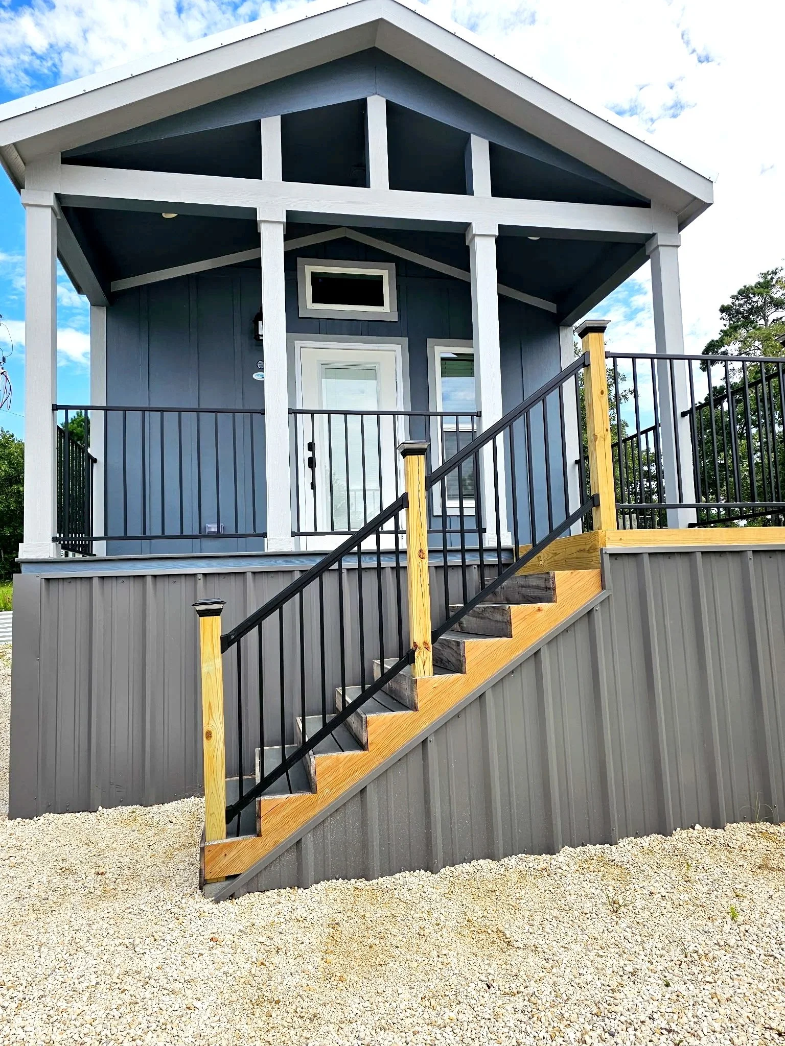 Exterior Frontal