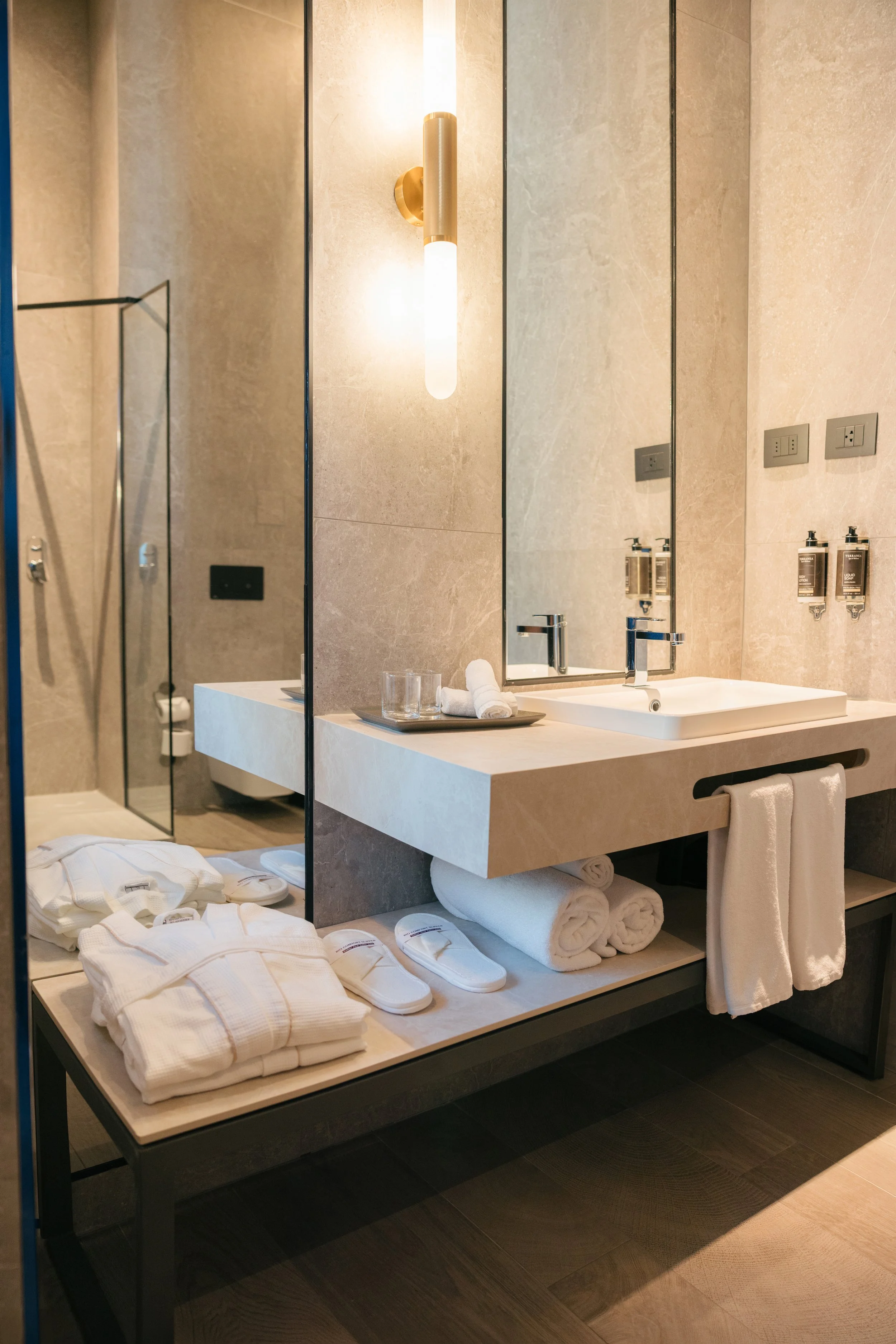BAÑO - HOTEL CABO DE HORNOS