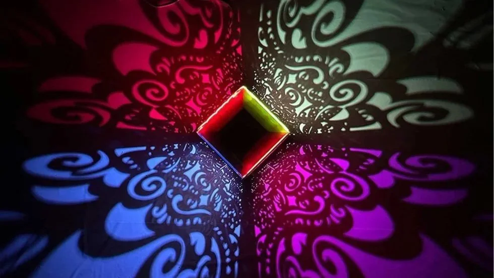 AirLamp_tableLamp_above.jpg