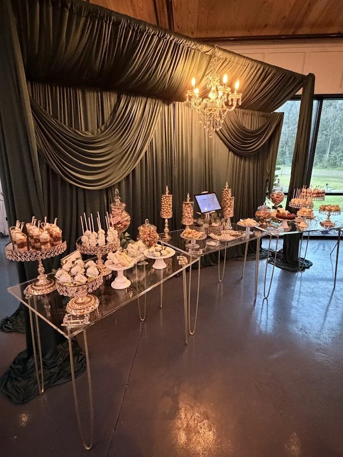 tablescape green.jpg