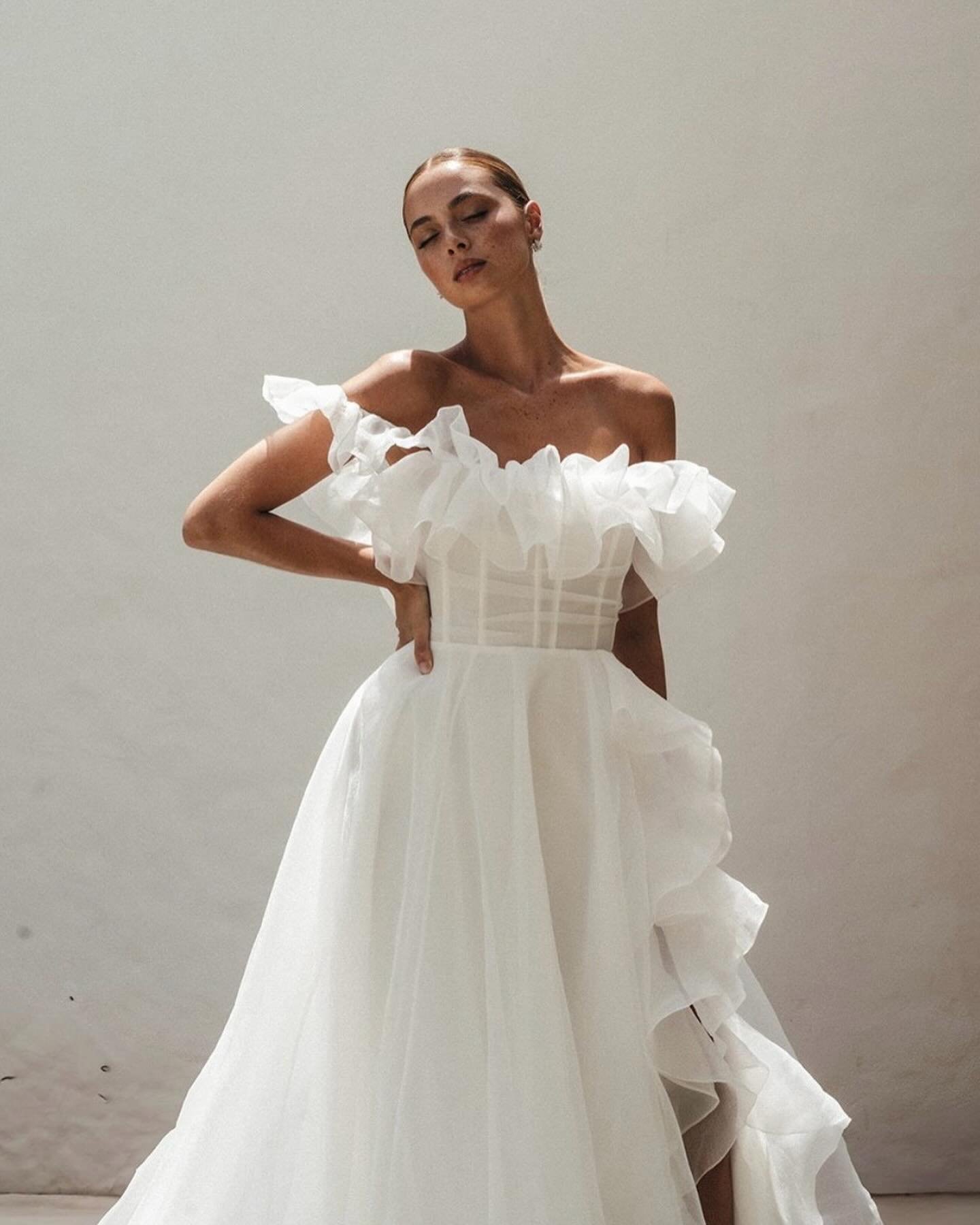 Introducing White Carnation, our newest @alenaleenabridal arrival ♡ 

There&rsquo;s absolutely nothing common about the White Carnation gown, only classic yet striking femininity. 

White Carnation has just landed in boutique and we are so ready for 