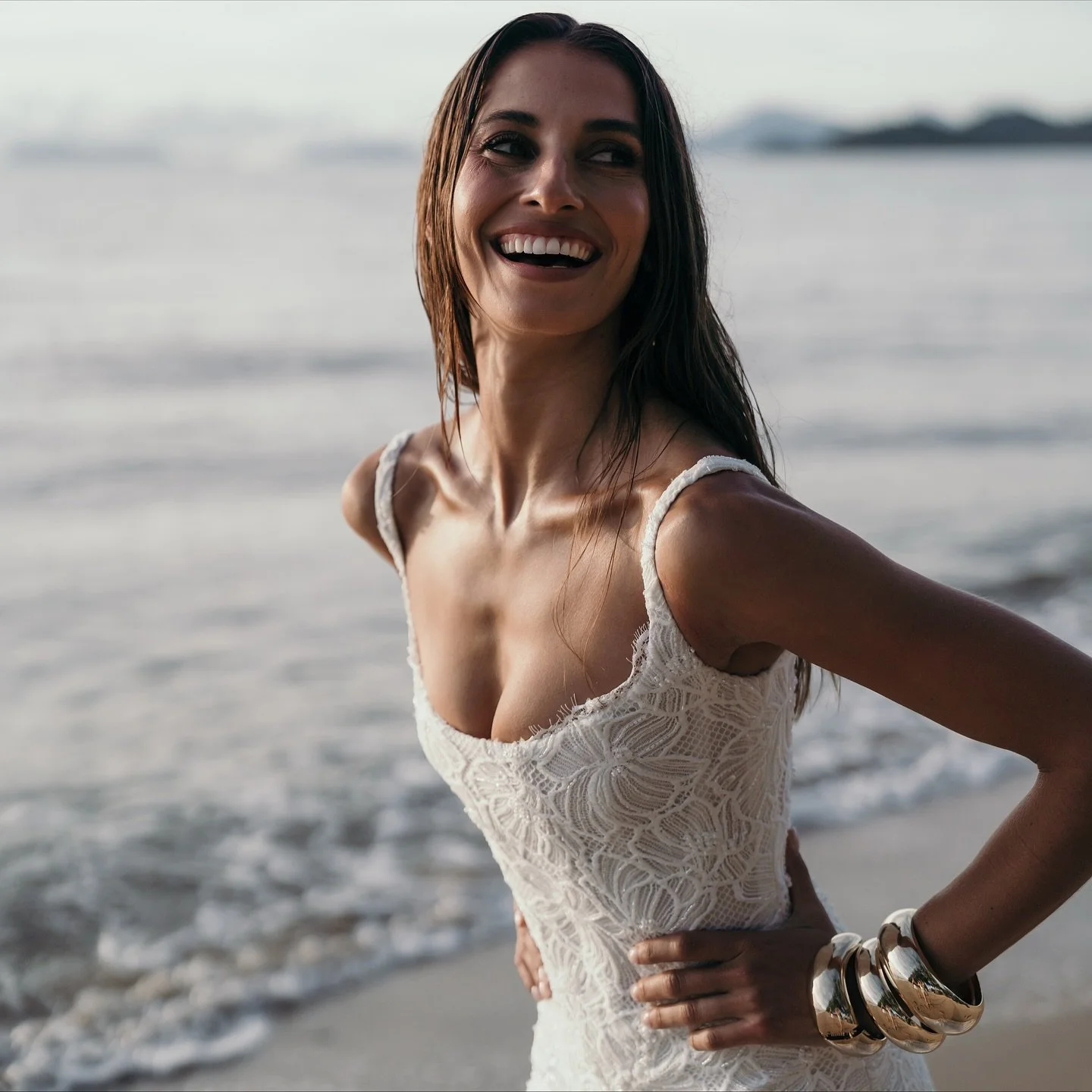Alena Leena Trunk Show 🤍
November 21st to December 1st
Discover the brand new Alena Leena collection at Blush & Raven this winter! Effortless beauty meets hidden structure with bouncy silk skirts, flirty frills, and reimagined Chantilly lace.