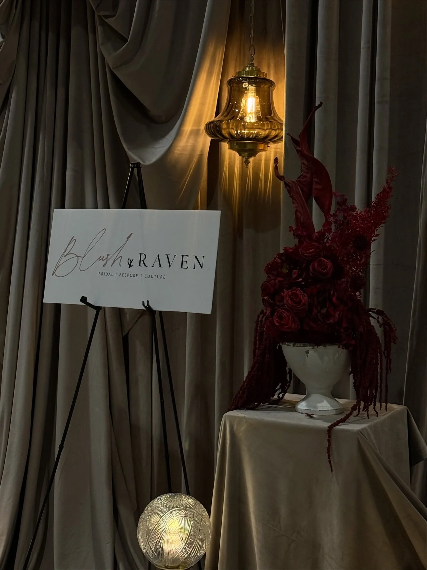 From set up to showtime 🤍 another beautiful @bridalexpoyyc is complete 🥂

Endless thanks to our incredible models, @modernrentals.ca and the ever-talented @coven.creative 

That&rsquo;s a wrap!

#bridalexpoyyc #yycevents #yycbride