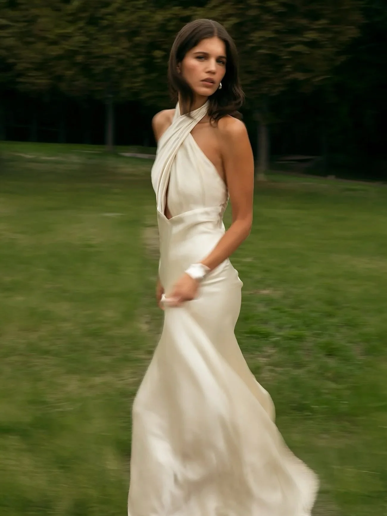 New year, new dresses. We are simply swooning over our new gowns from @preajames_bridal.

We can&rsquo;t wait for you to try them on 🤍