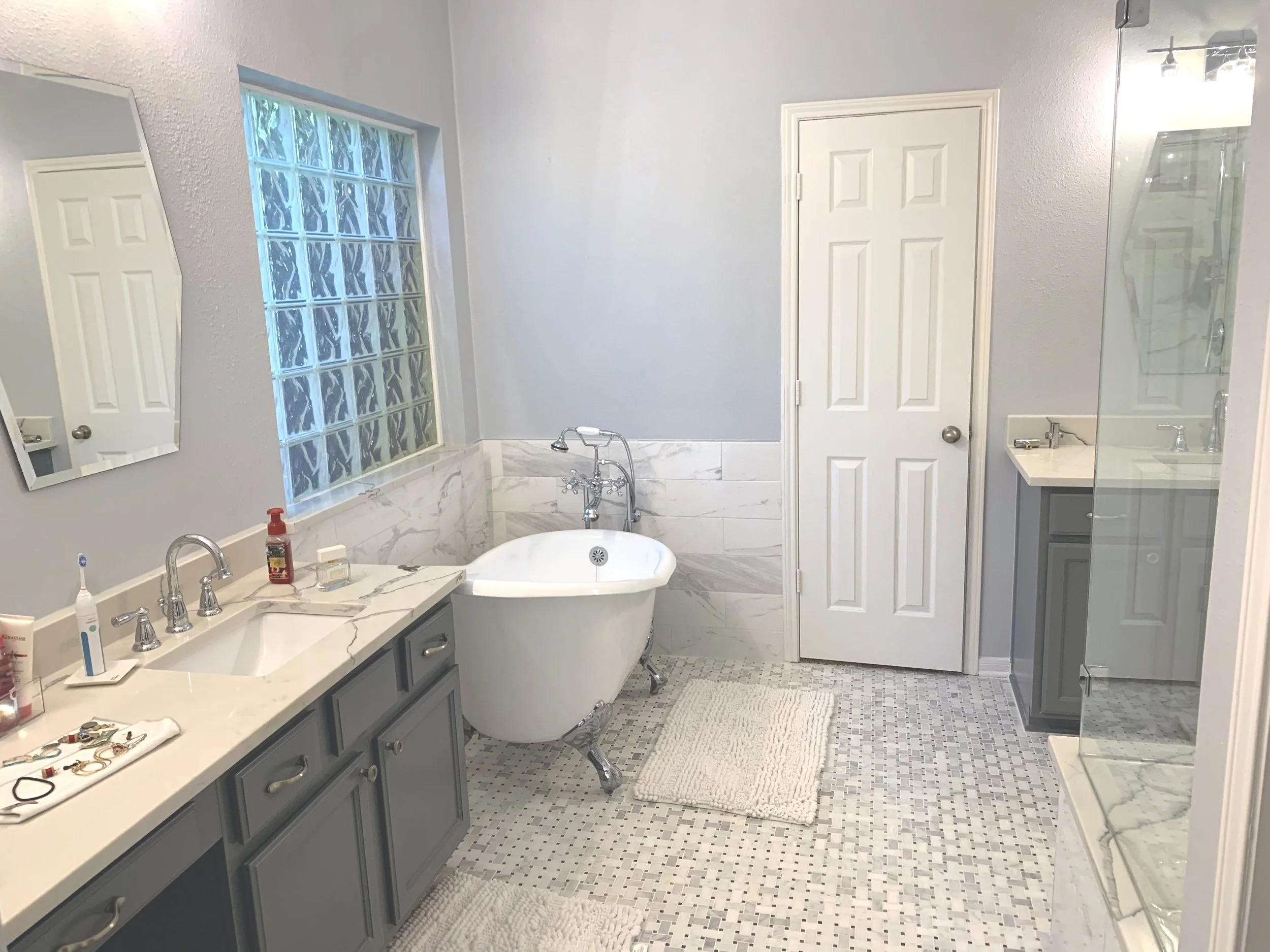Sassella Bath 3.jpg