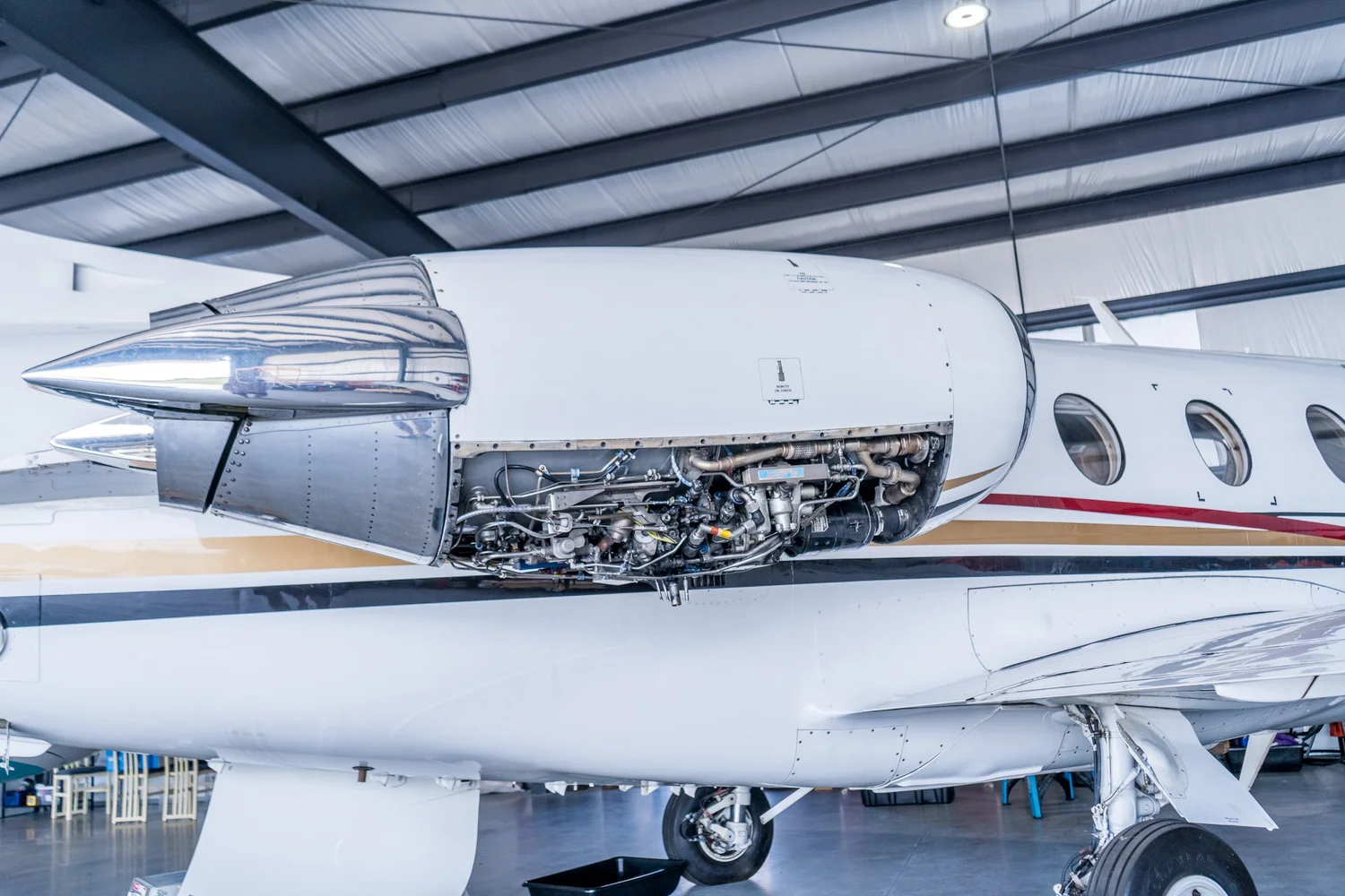 JT15D engine nacelle open on a Hawker 400XP