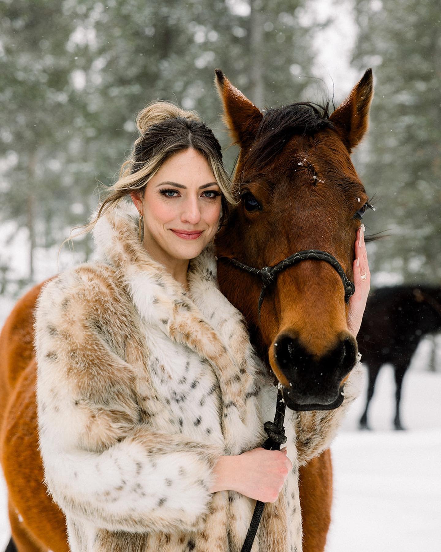 These magnificent horses at Devils Thumb Ranch stole the spotlight in our editorial, and I couldn&rsquo;t be more thrilled to share some of my favorite shots. This day was everything masculine meets feminine and we focused on movement and quiet luxur