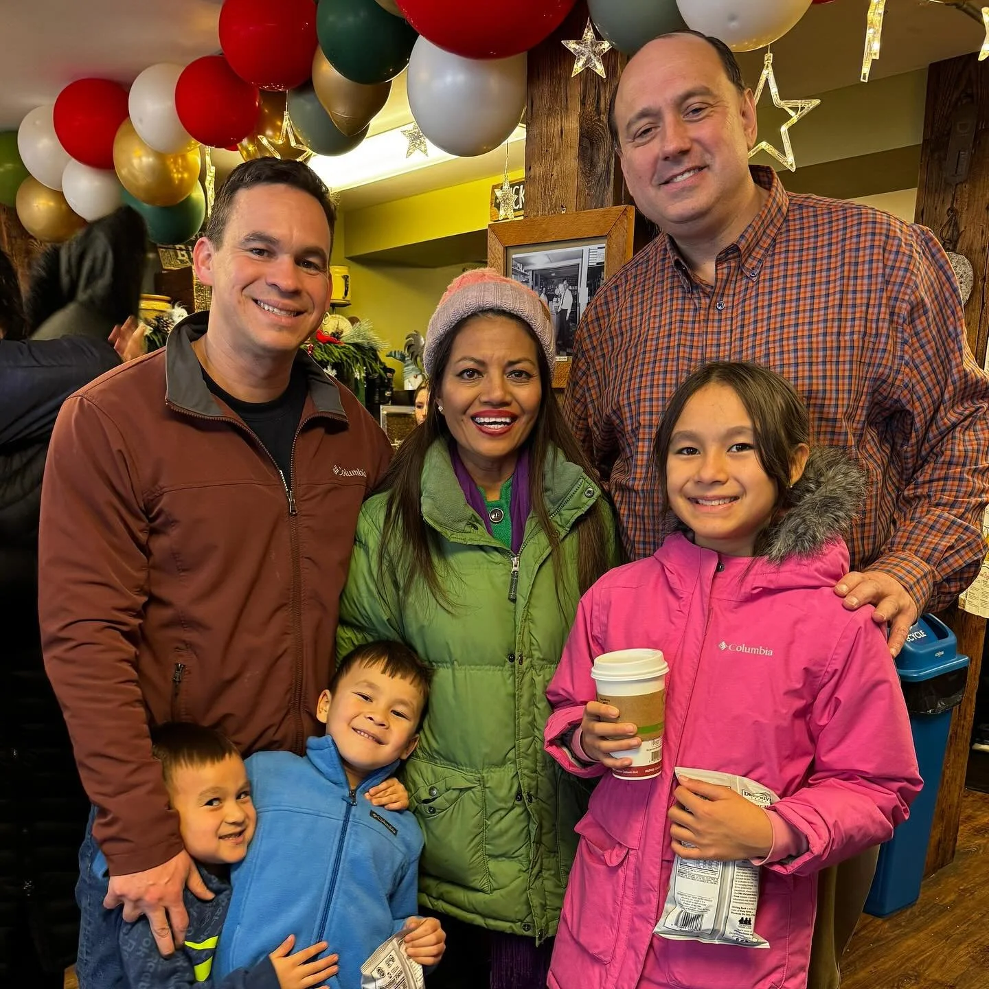 Proud to support my colleague @vannahowardforsenate in her race for State Senate in the 1st Middlesex. As an immigrant and public servant, she is exactly the type of advocate we need in the state senate. My daughter Juliana actually canvassed along w