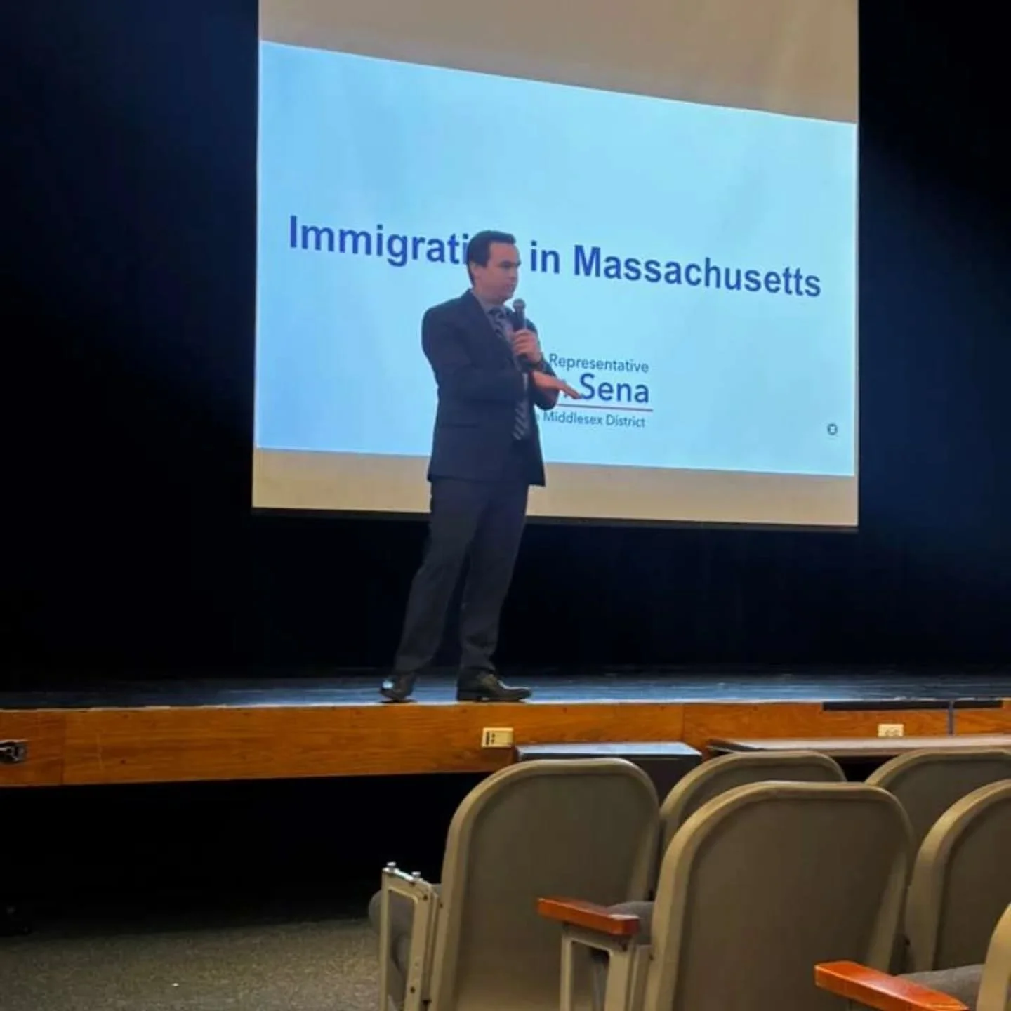 I was so happy to come to #actonboxboroughschooldistrict last week and talk to students about civics and immigration. 

Our office performs a number of constituent services that include supporting residents through immigration proceedings. 

With the