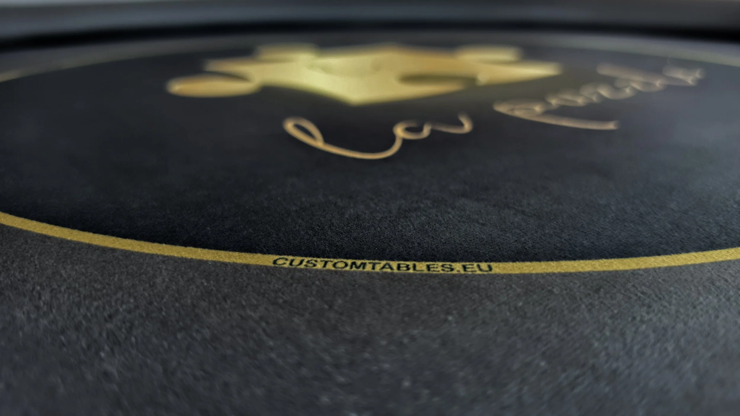 Customtables.eu_custom_poker_talbe-1.jpg
