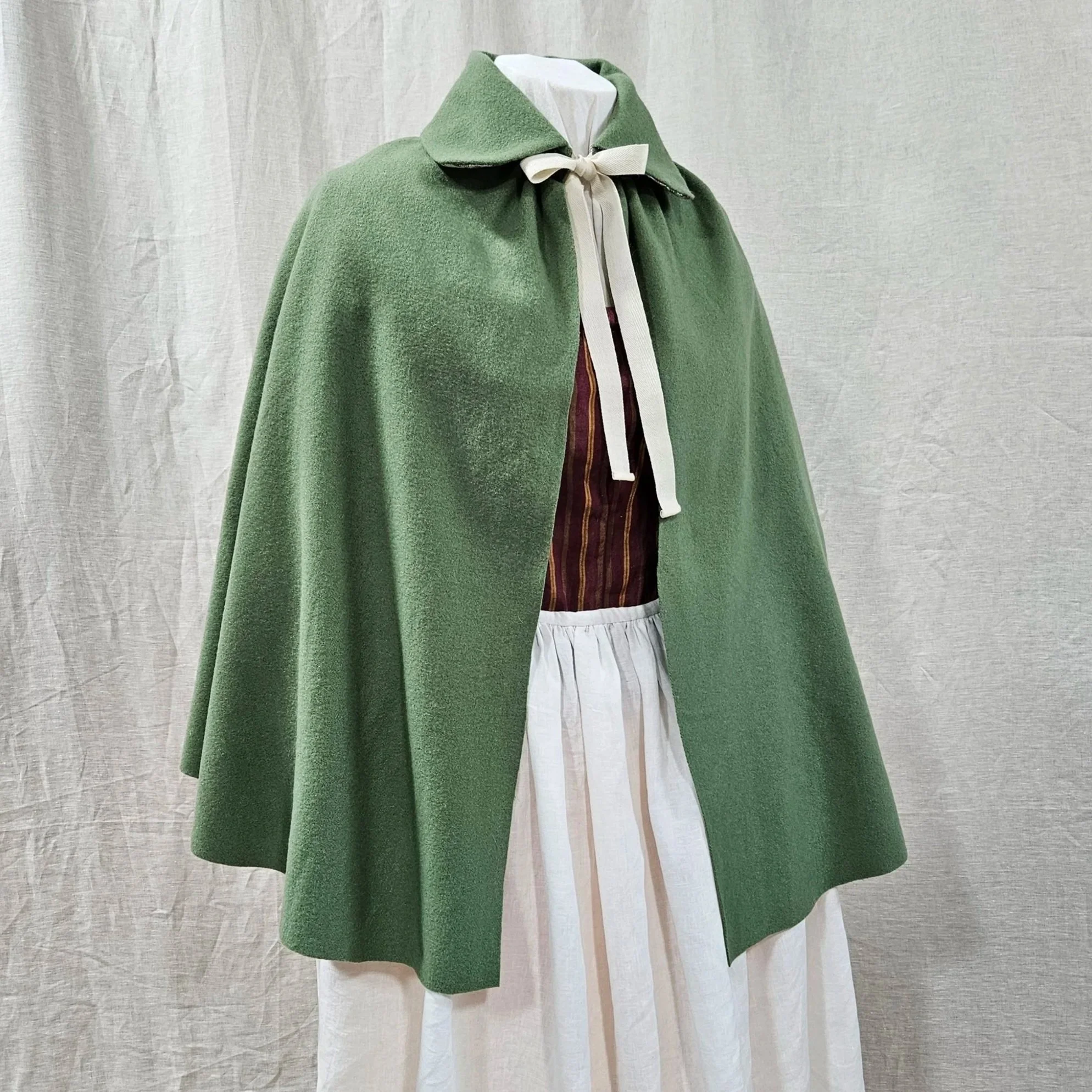 Pale Green Caroline Short Cloak
