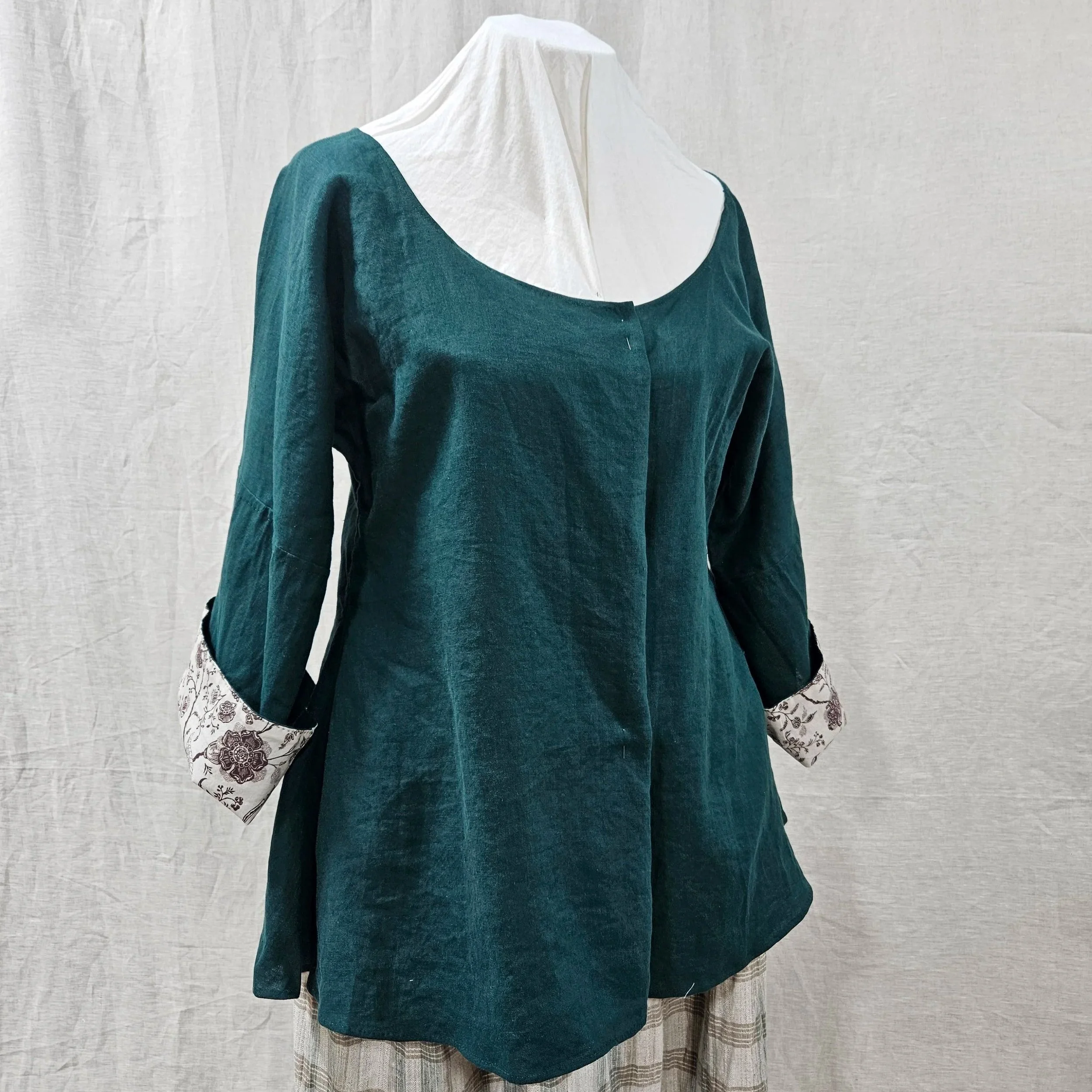 Green Linen Shortgown-XXL