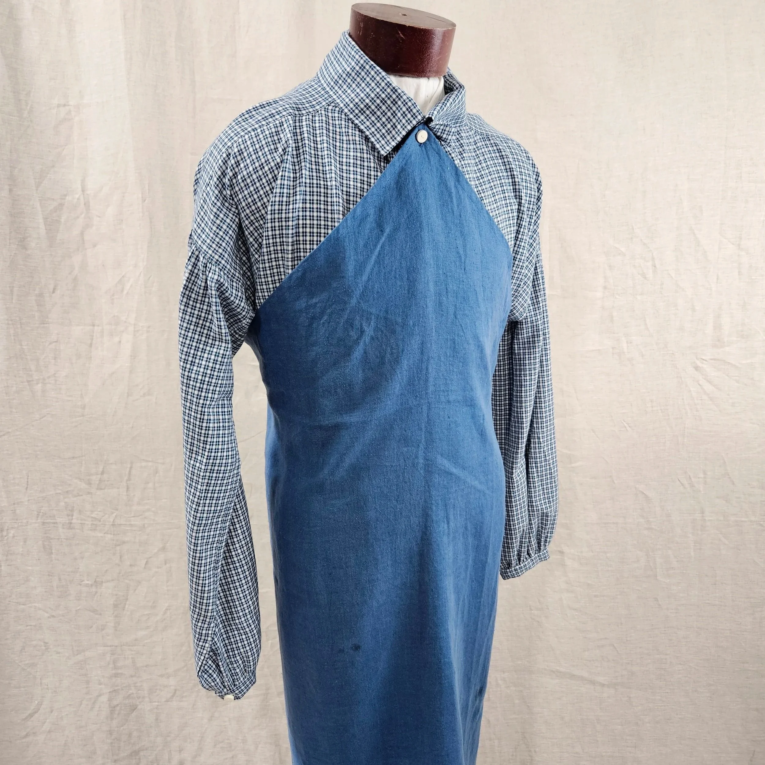 34" Wide Blue Linen Trades Apron