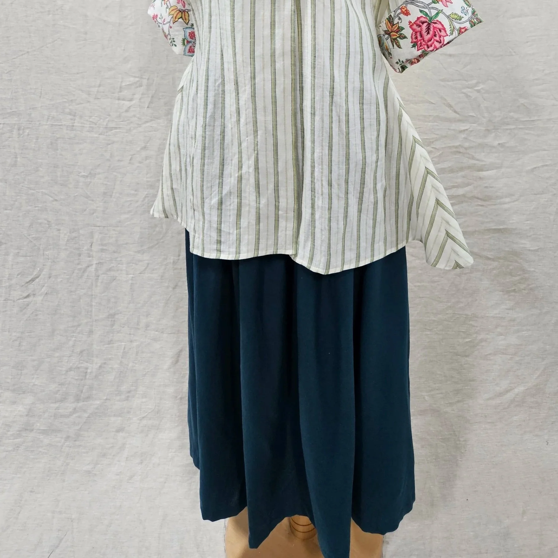 Sphynx Linen Petticoat-M