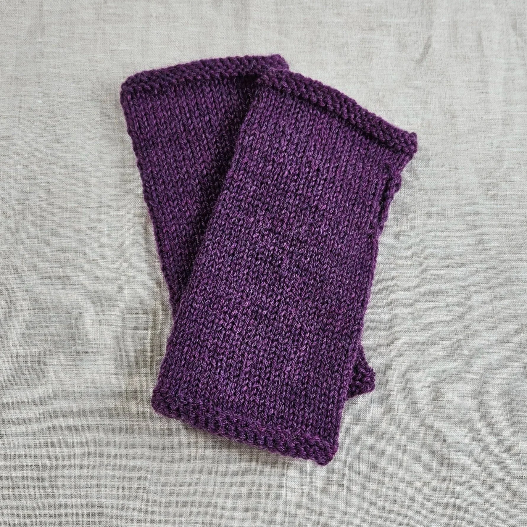 Violet Muffatees