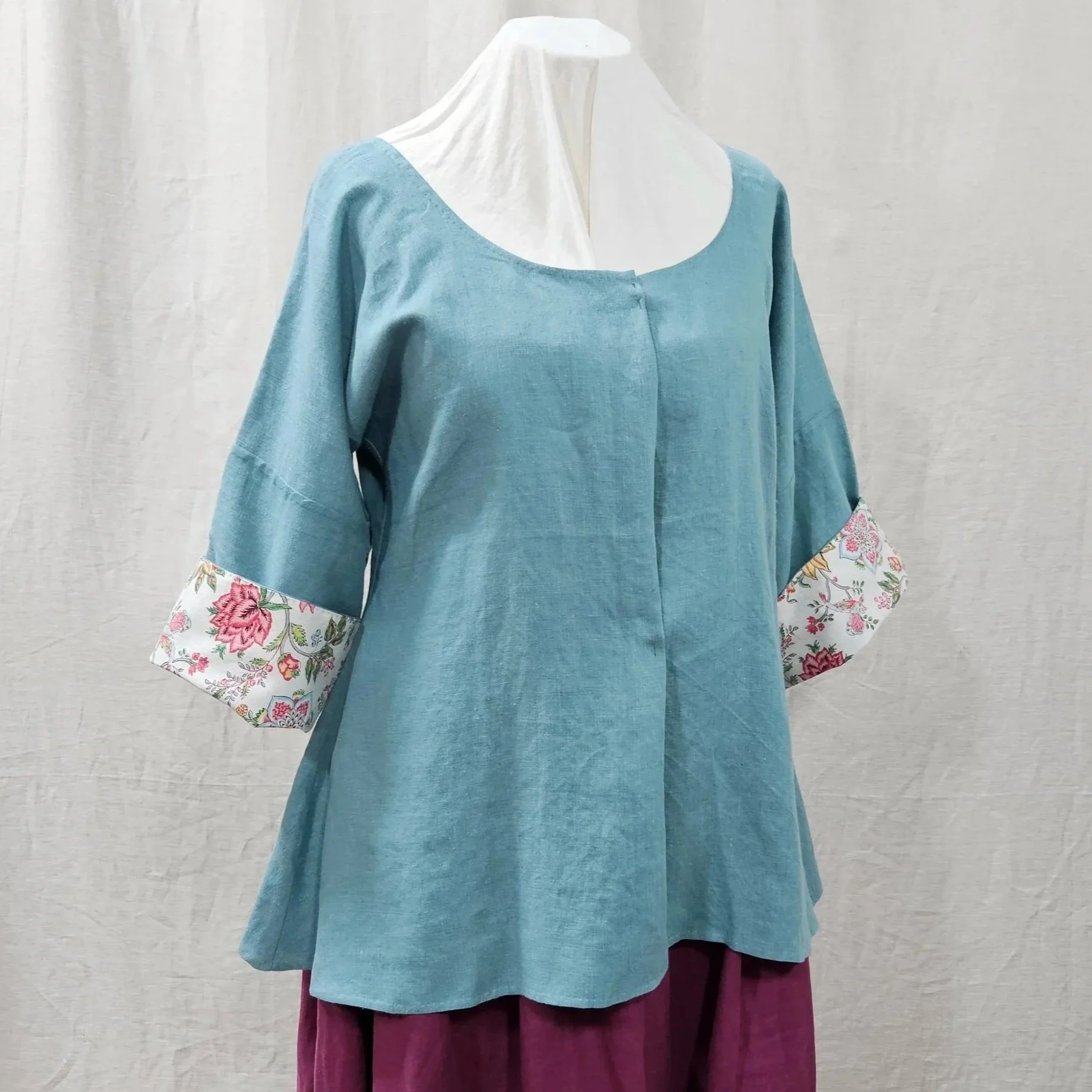 Artic Linen Shortgown-XL