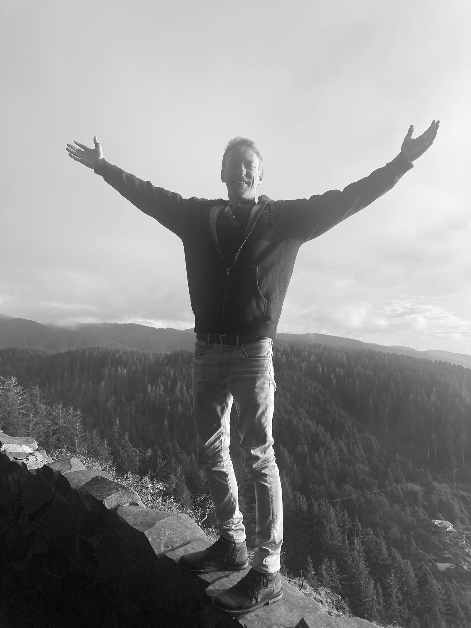 A Man Cut Into Slices Is Alive—Day 3