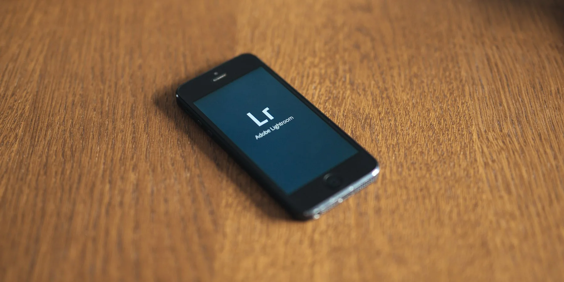 LIGHTROOM FOR IPHONE IS GREAT FOR PROS, MIGHT DISAPPOINT CASUAL PHOTOGRAPHERS</a>
