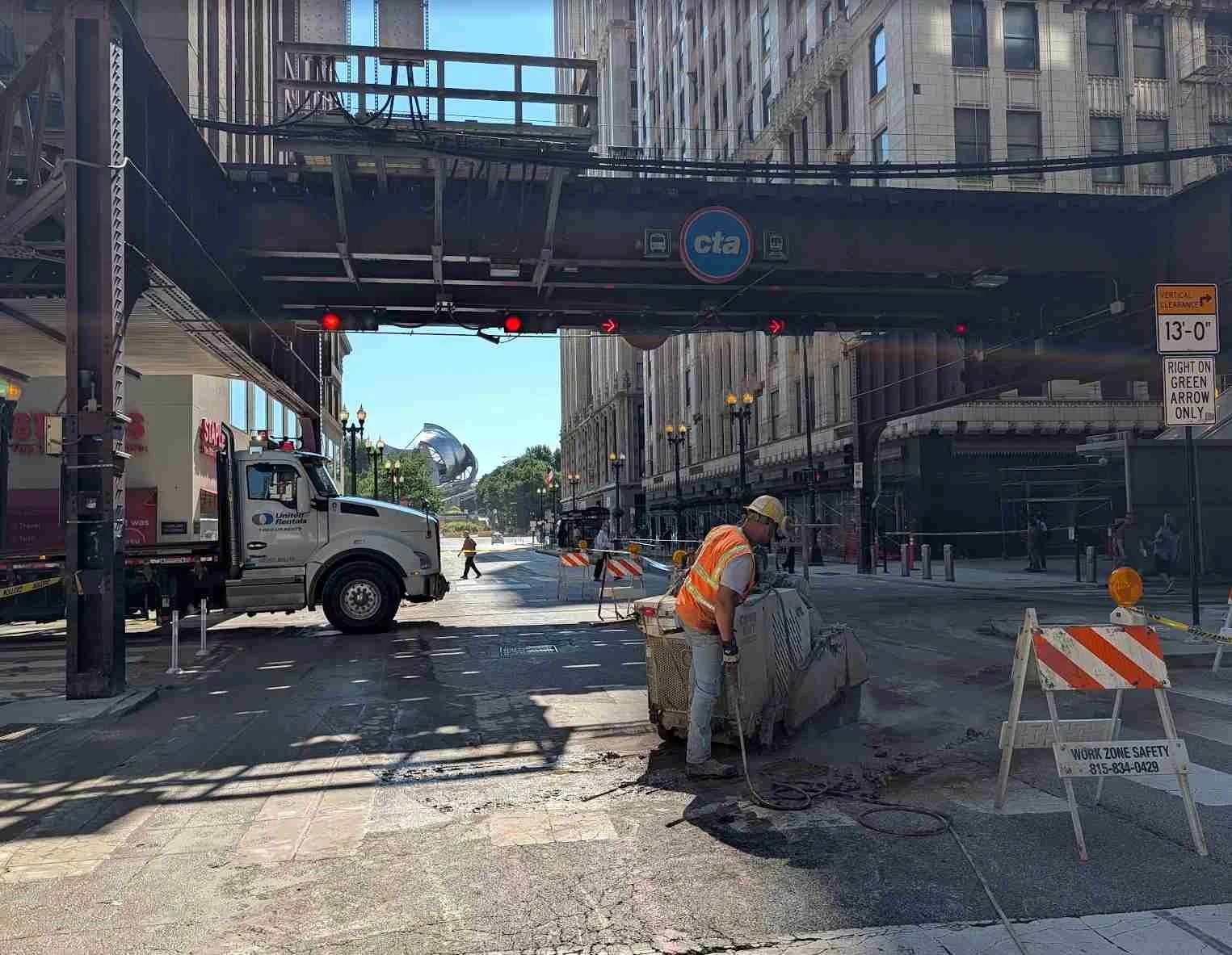 Slab sawing on N Wabash Ave in the Loop