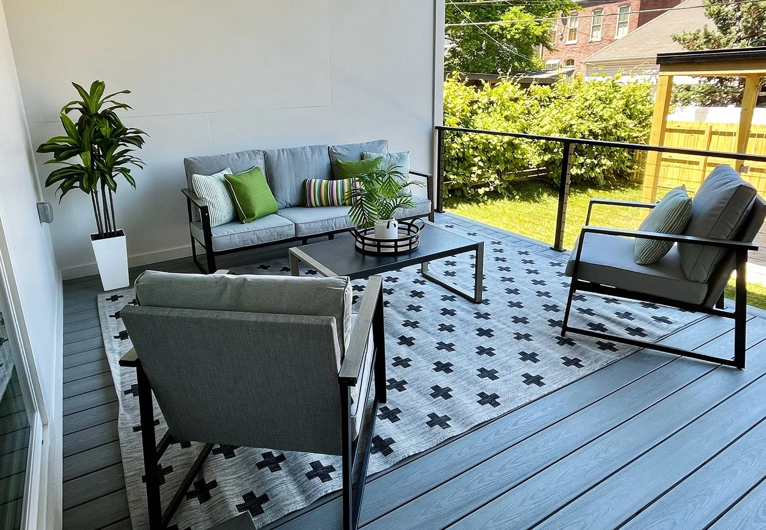 porch.jpg