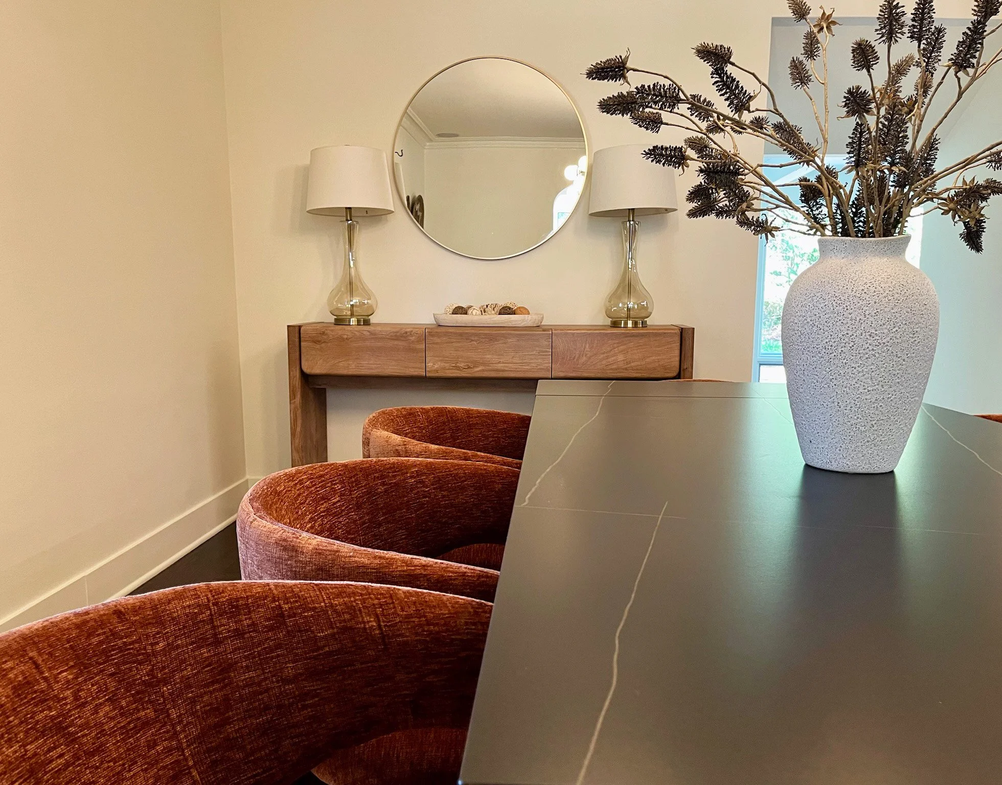 dining room - tight shot.jpg