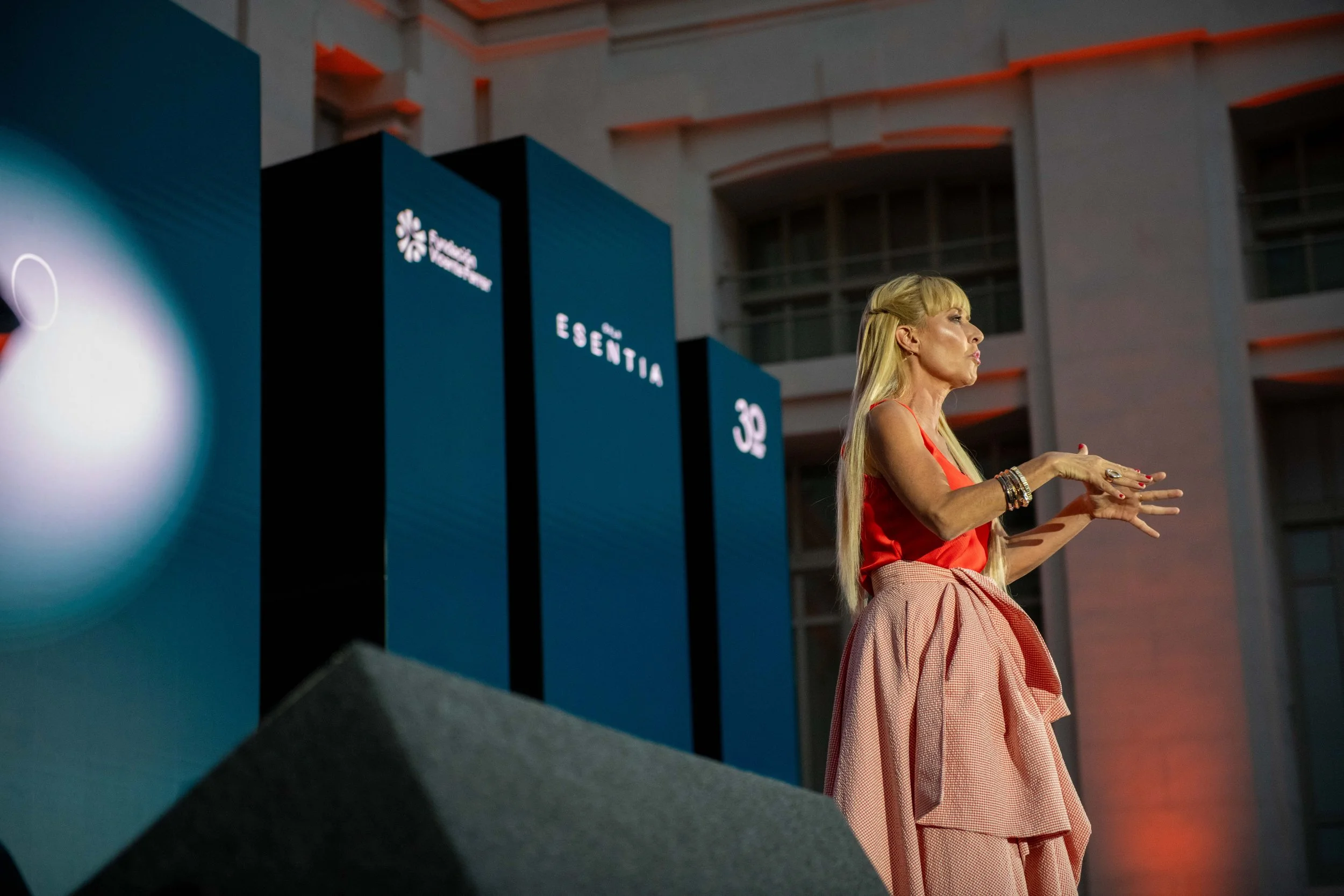 ESENTIA GALA-85.jpg