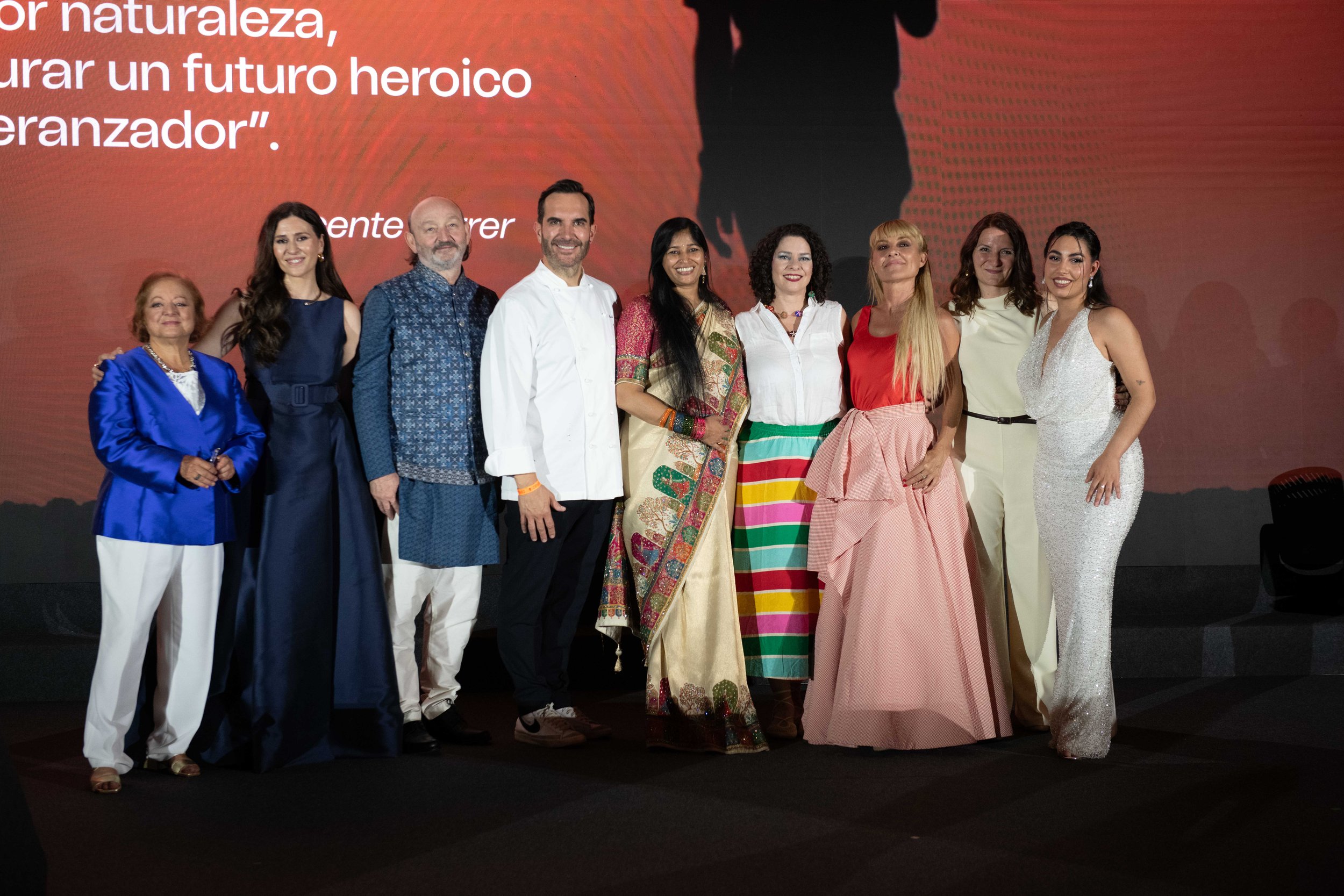 ESENTIA GALA-121.jpg